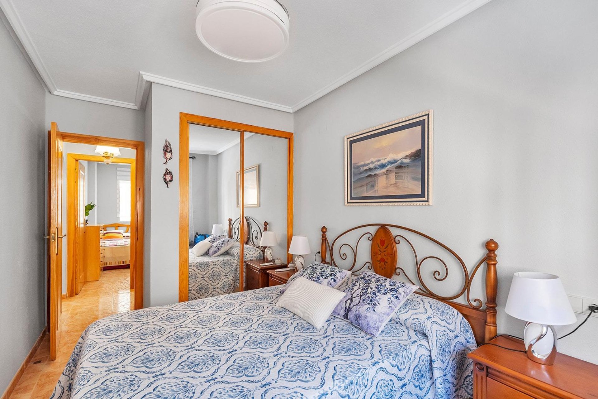 Resale - Apartment / Flat * - Torrevieja * - Habaneras *