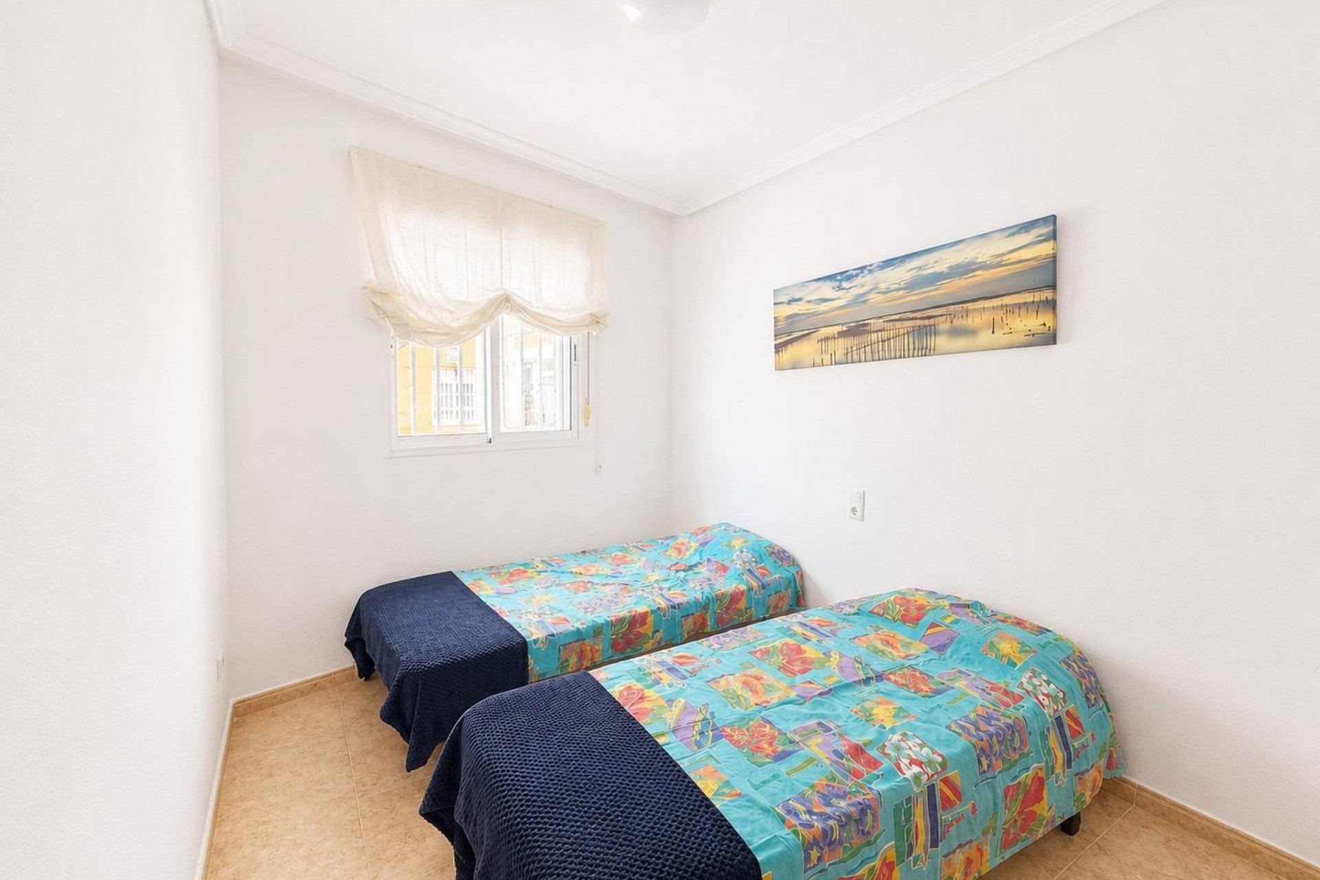 Resale - Apartment / Flat * - Torrevieja * - Habaneras *