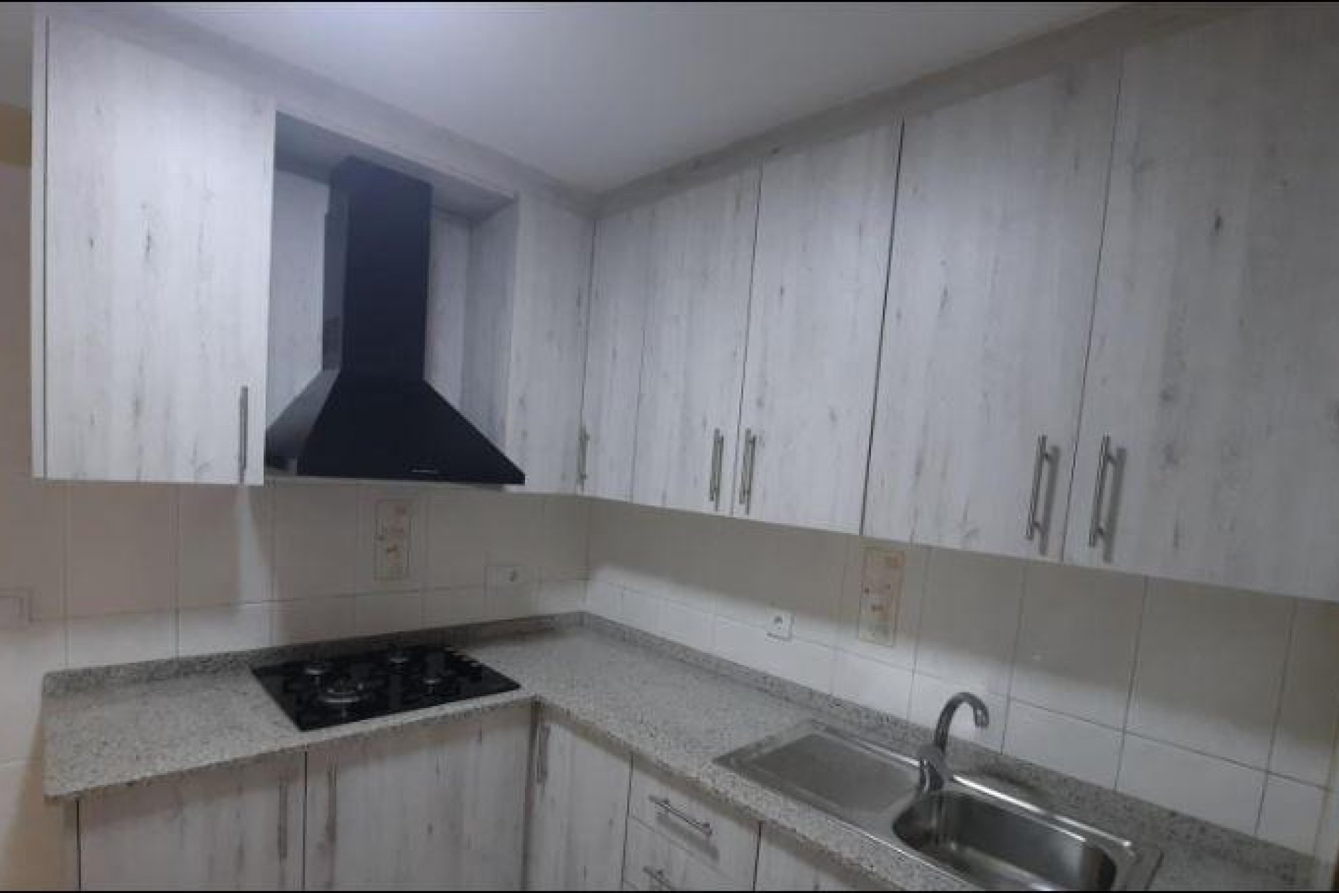 Resale - Apartment / flat - Torrevieja - La Mata