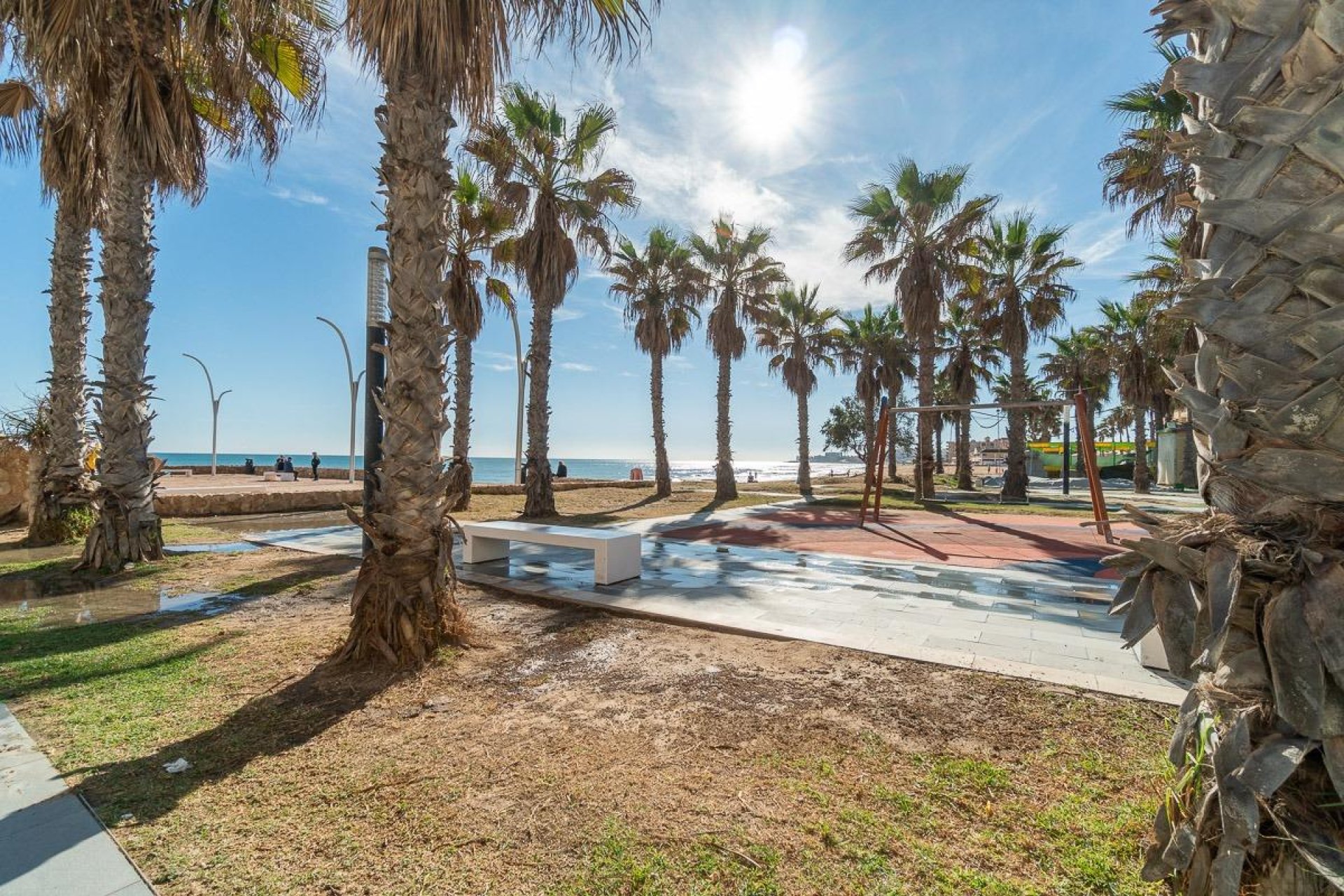 Resale - Apartment / flat - Torrevieja - La Mata