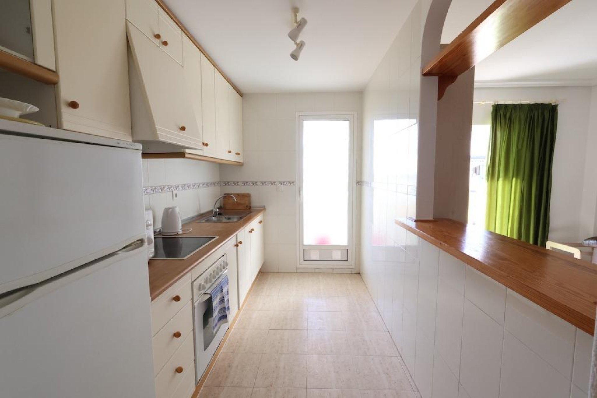 Resale - Apartment / flat - Torrevieja - La Mata