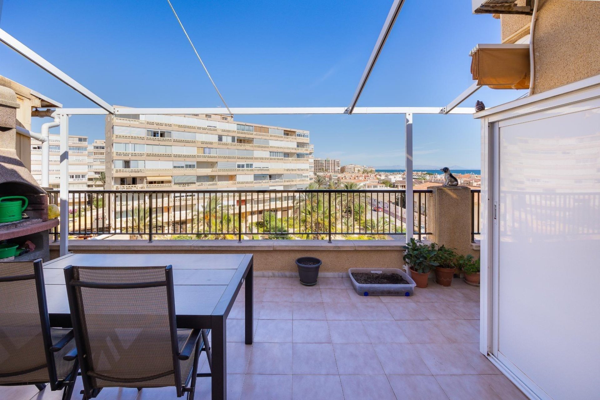 Resale - Apartment / flat - Torrevieja - La Mata