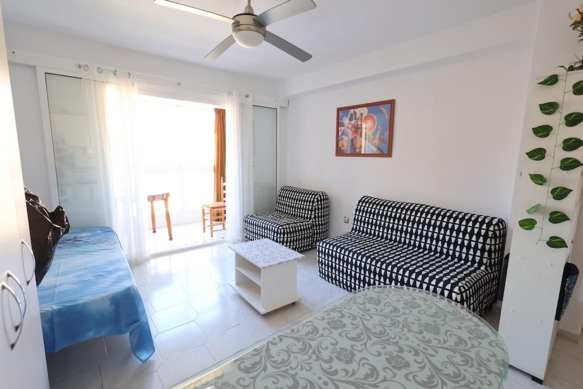 Resale - Apartment / flat - Torrevieja - La Mata