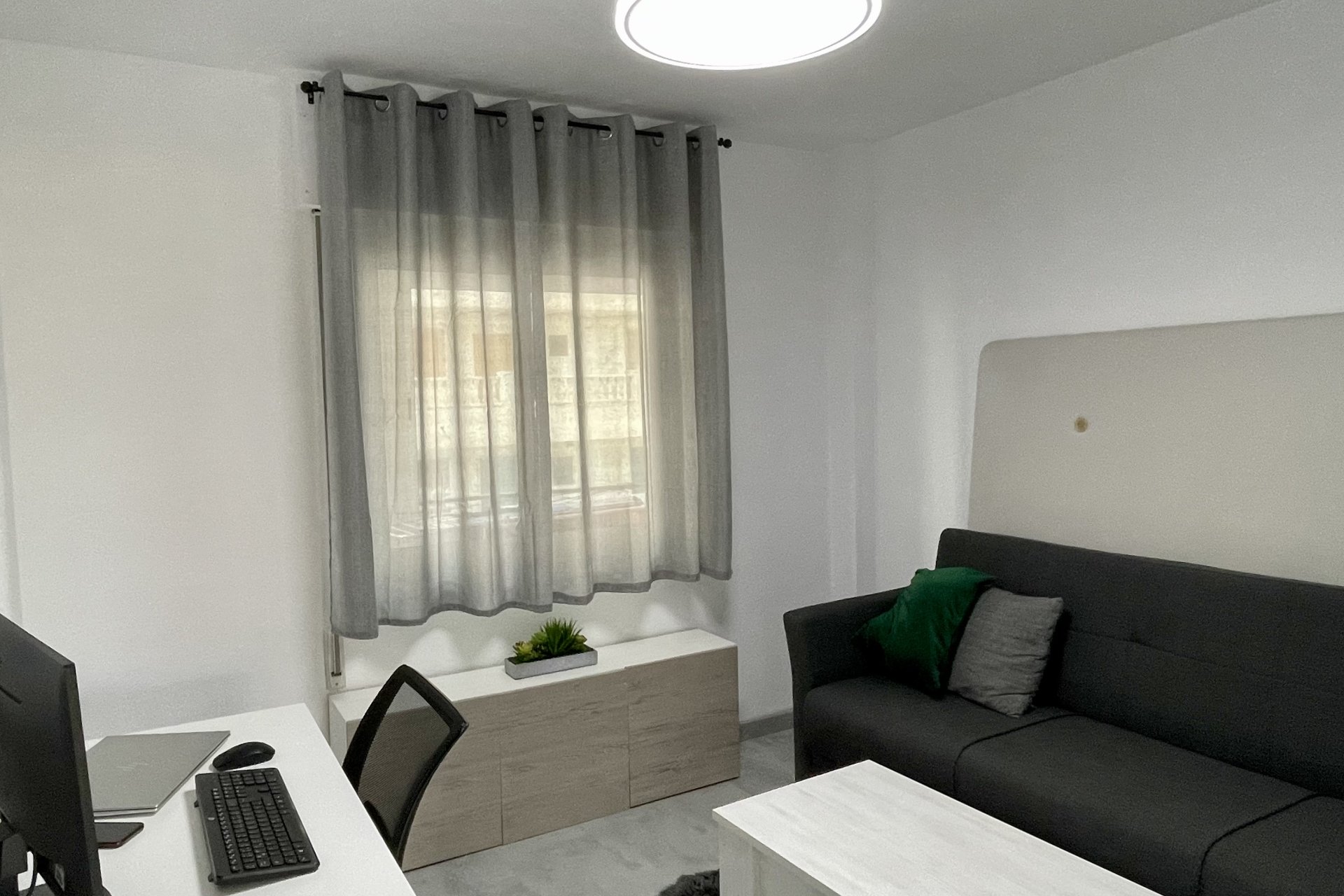 Resale - Apartment / flat - Torrevieja - La Mata