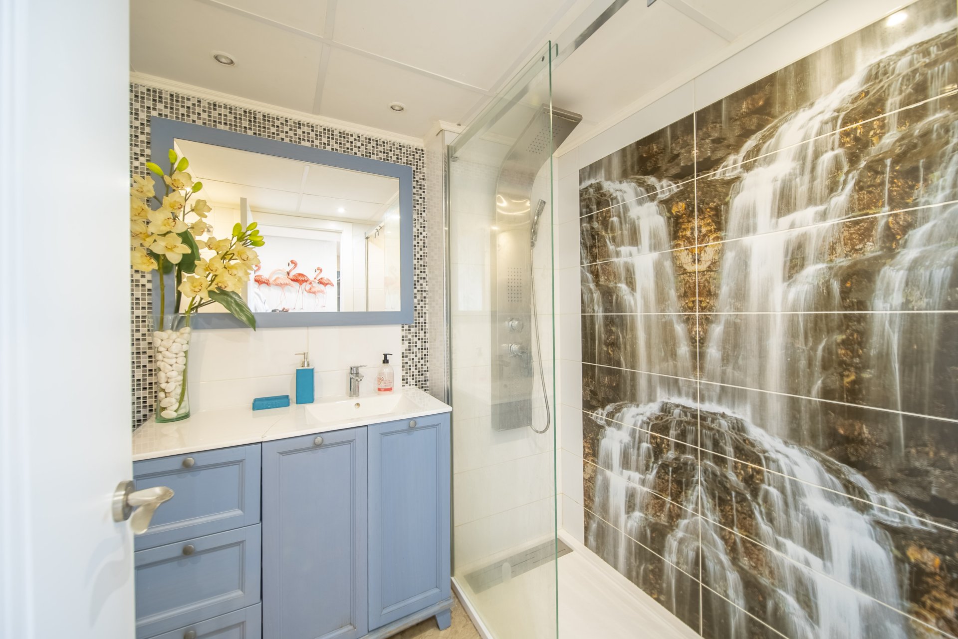 Resale - Apartment / Flat * - Torrevieja - La Mata *