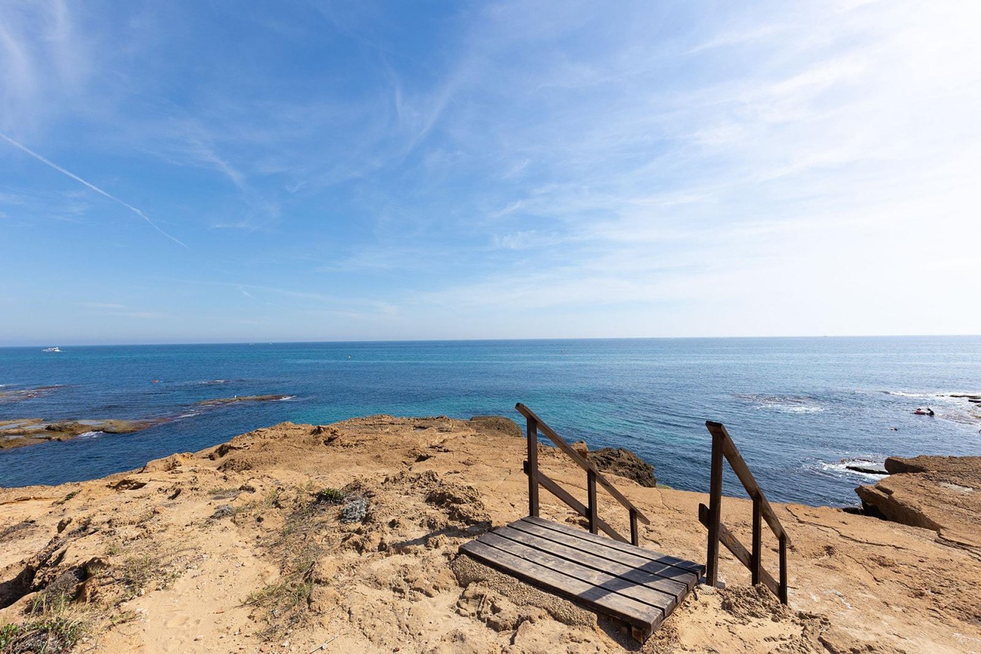 Resale - Apartment / Flat * - Torrevieja - La Mata *