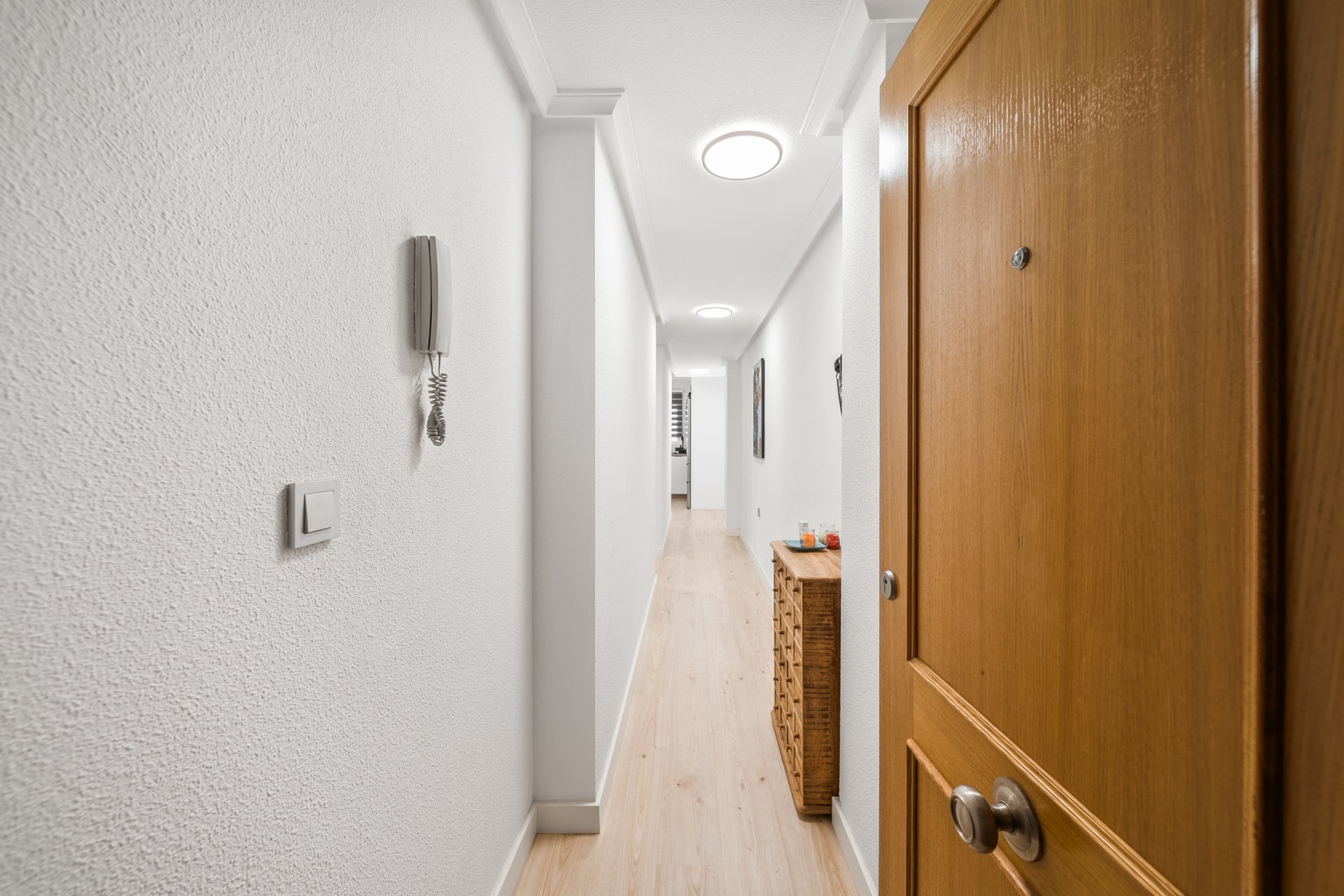 Resale - Apartment / Flat * - Torrevieja - La Mata *