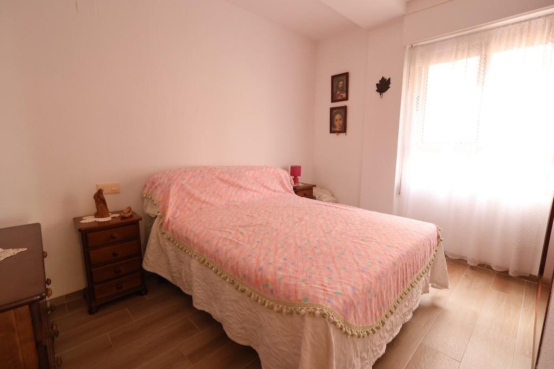 Resale - Apartment / Flat * - Torrevieja - La Mata *