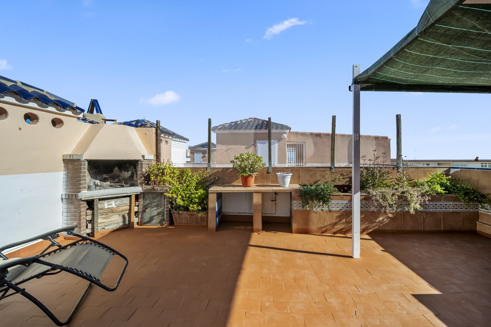 Resale - Apartment / Flat * - Torrevieja - La Mata *