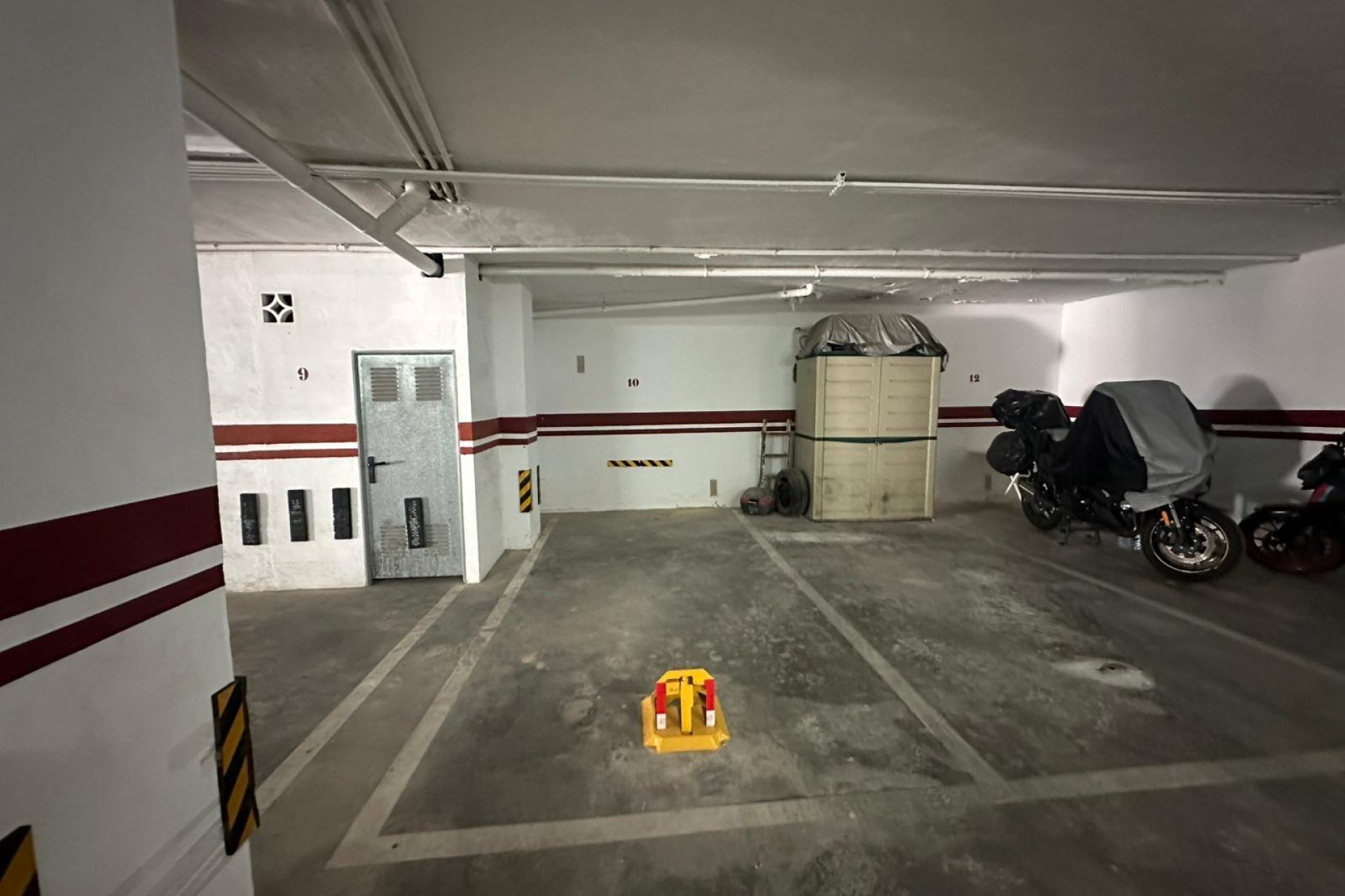 Resale - Apartment / Flat * - Torrevieja * - La Mata *