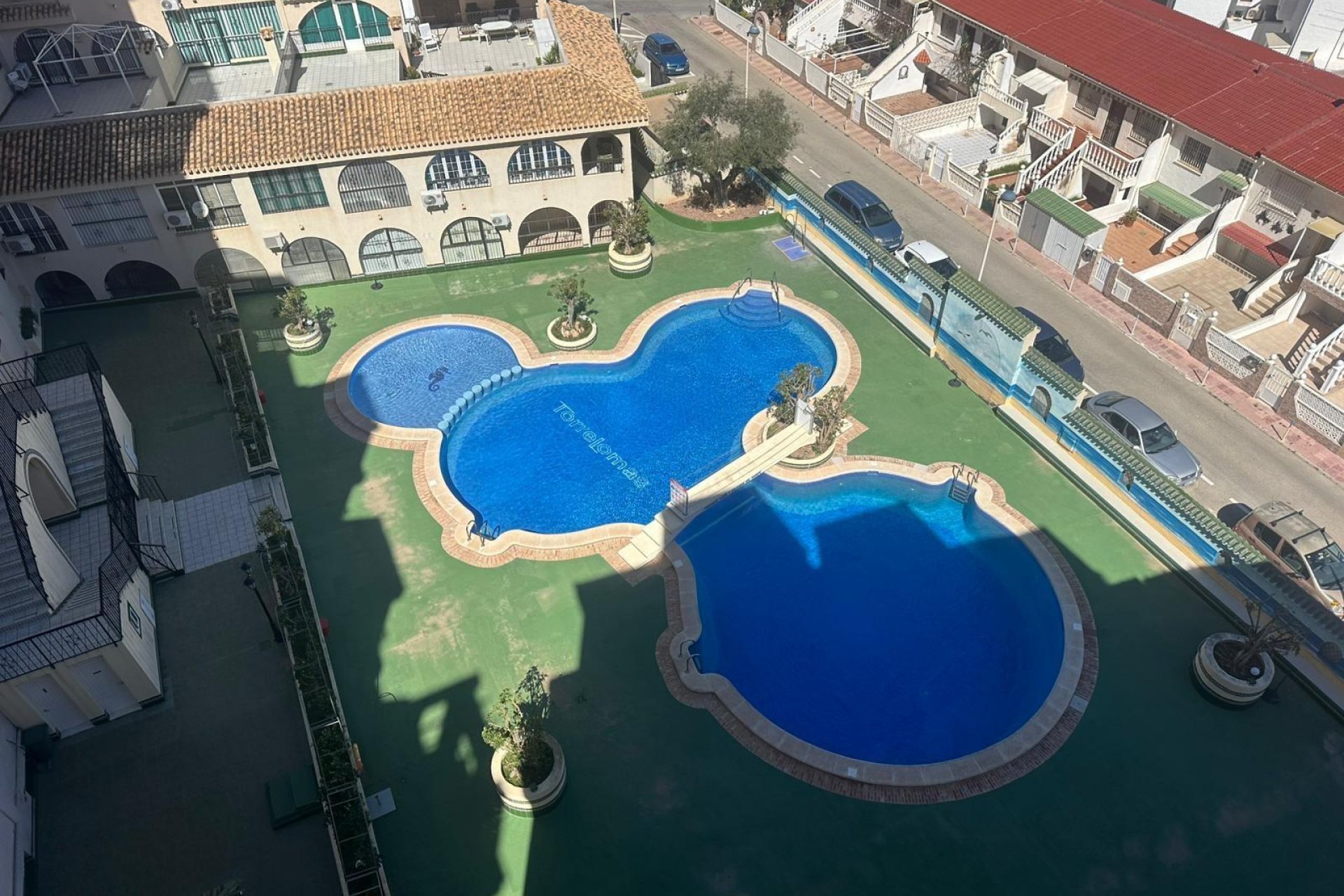 Resale - Apartment / Flat * - Torrevieja * - La Mata *