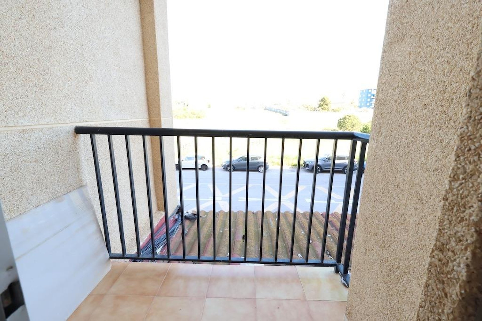 Resale - Apartment / Flat * - Torrevieja * - La Mata *