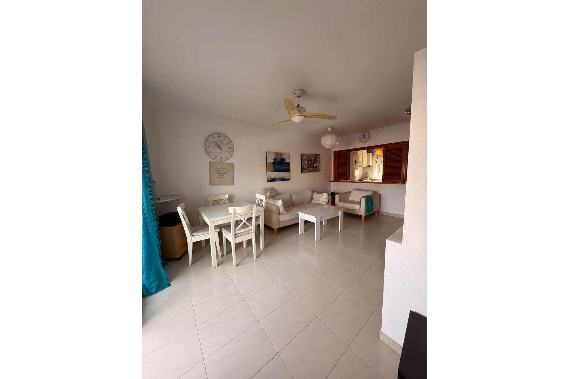 Resale - Apartment / Flat * - Torrevieja * - La Mata *