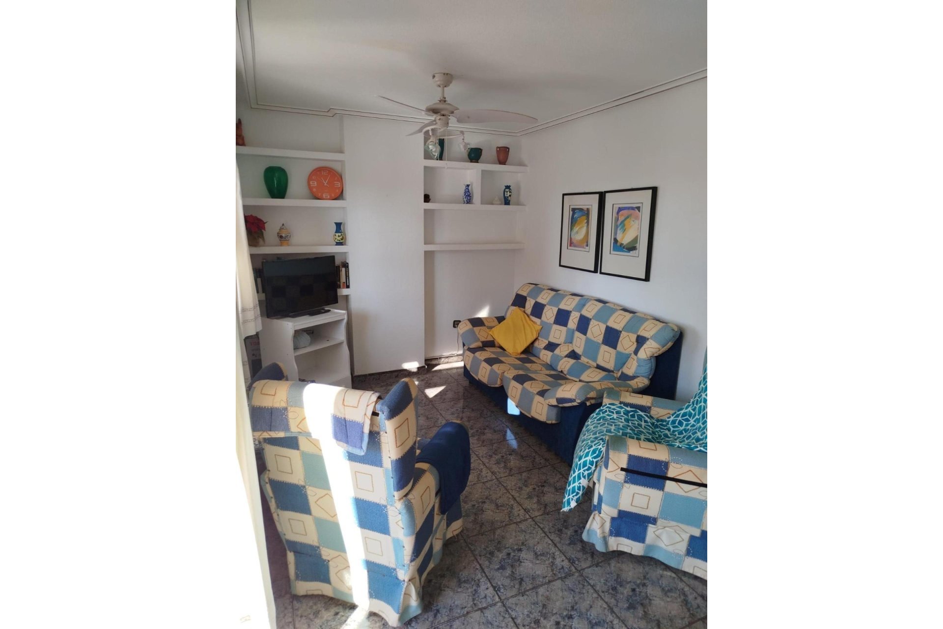 Resale - Apartment / Flat * - Torrevieja * - La Mata *