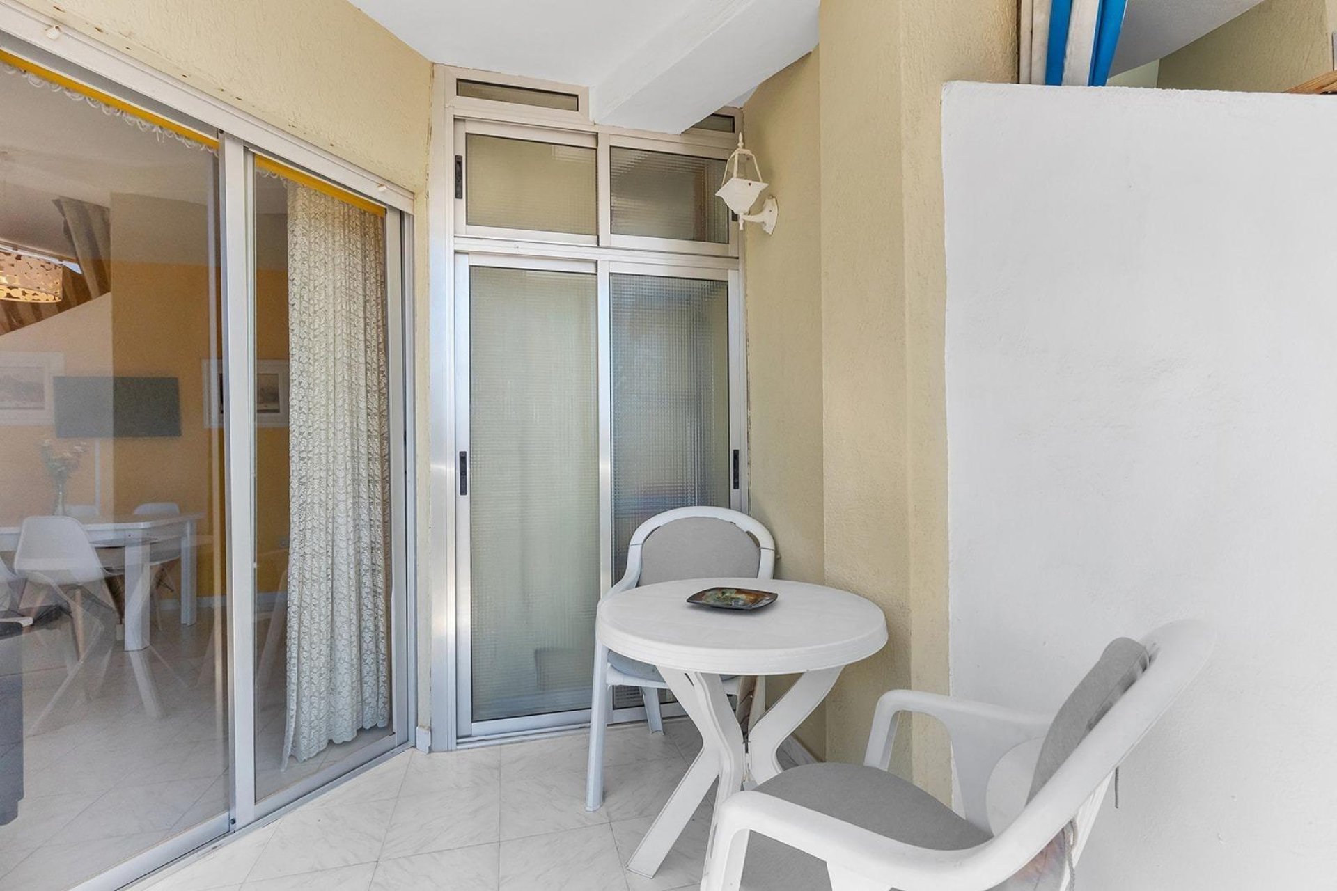 Resale - Apartment / Flat * - Torrevieja * - La Mata *