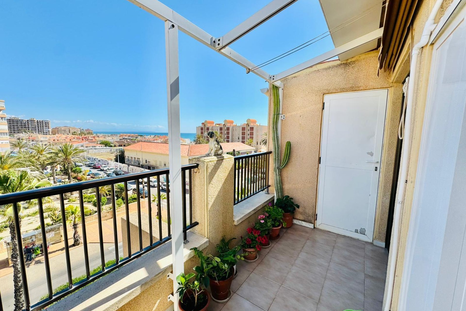 Resale - Apartment / flat - Torrevieja - La Mata