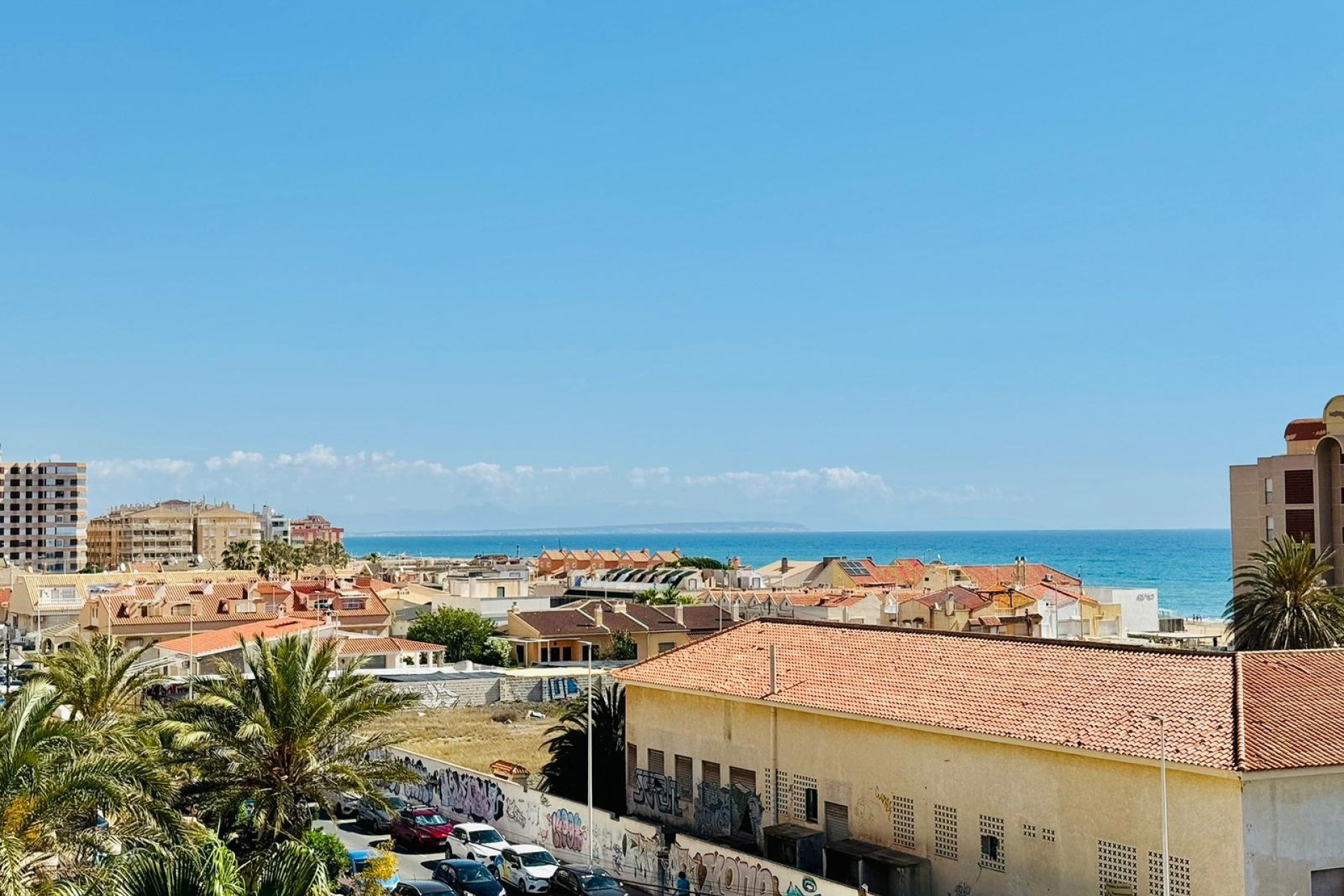 Resale - Apartment / flat - Torrevieja - La Mata