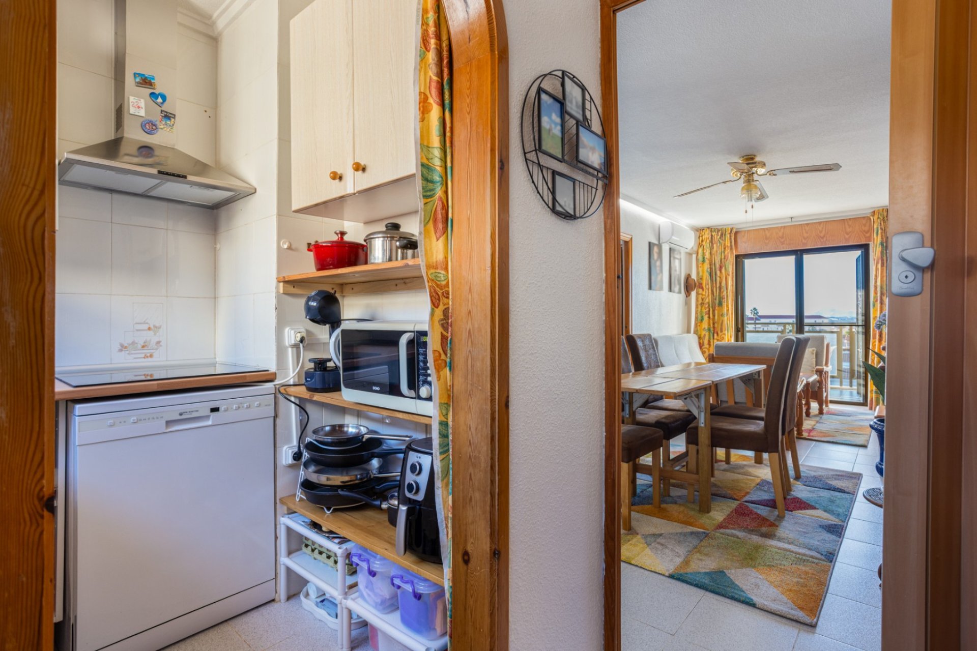 Resale - Apartment / Flat * - Torrevieja - La Siesta *