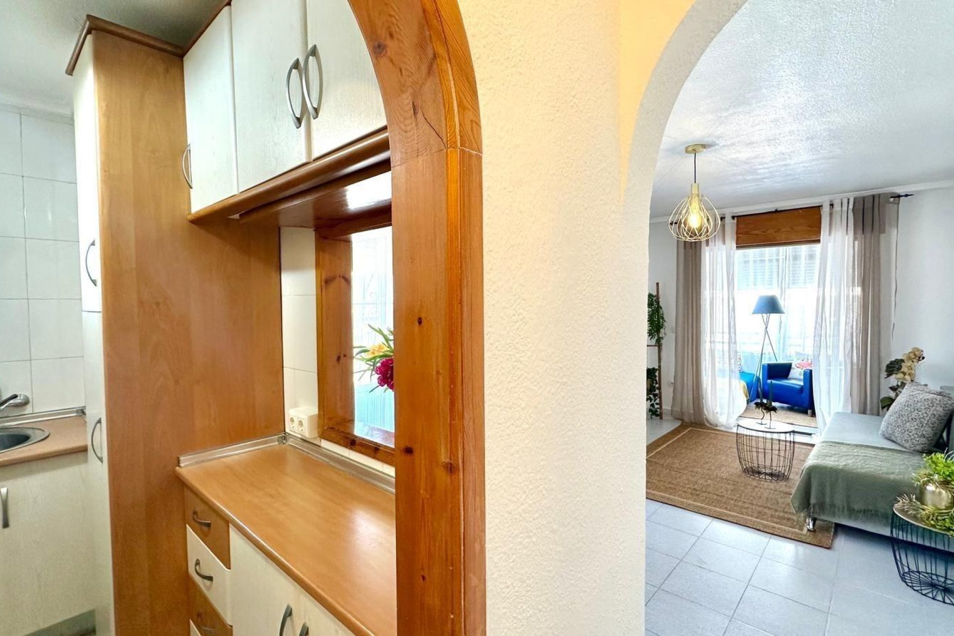 Resale - Apartment / Flat * - Torrevieja * - La Siesta *