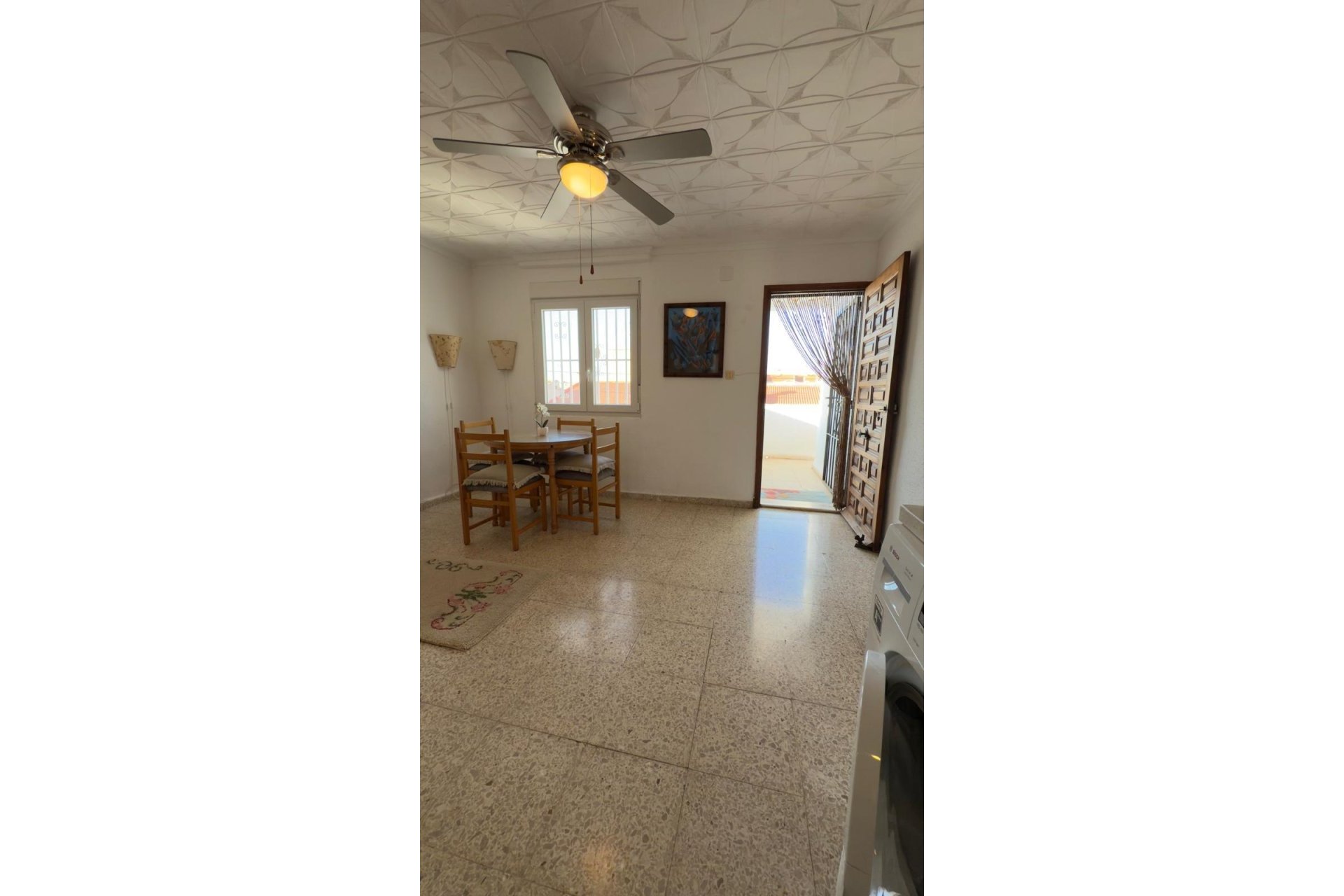 Resale - Apartment / Flat * - Torrevieja * - La Siesta *
