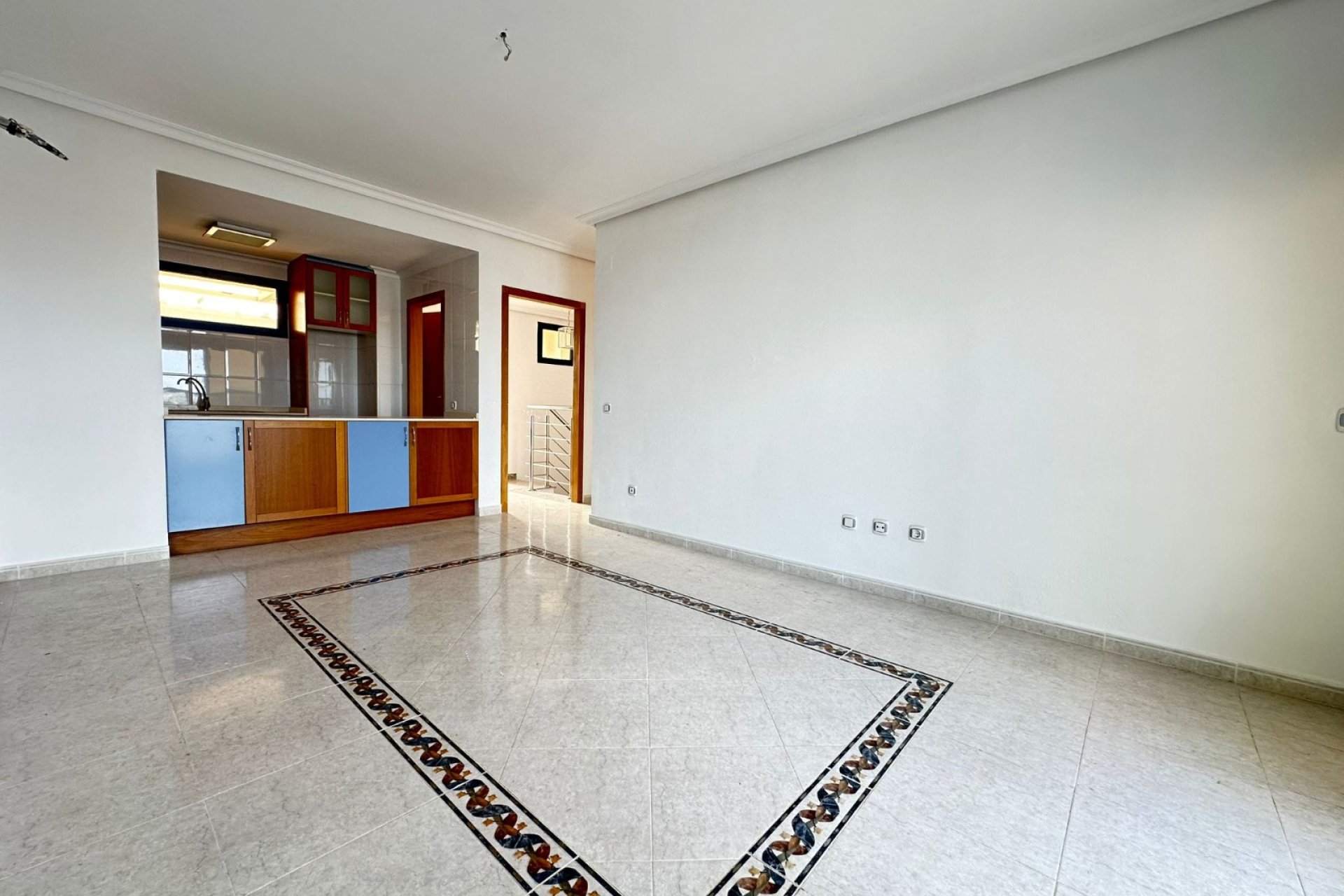 Resale - Apartment / flat - Torrevieja - La Veleta