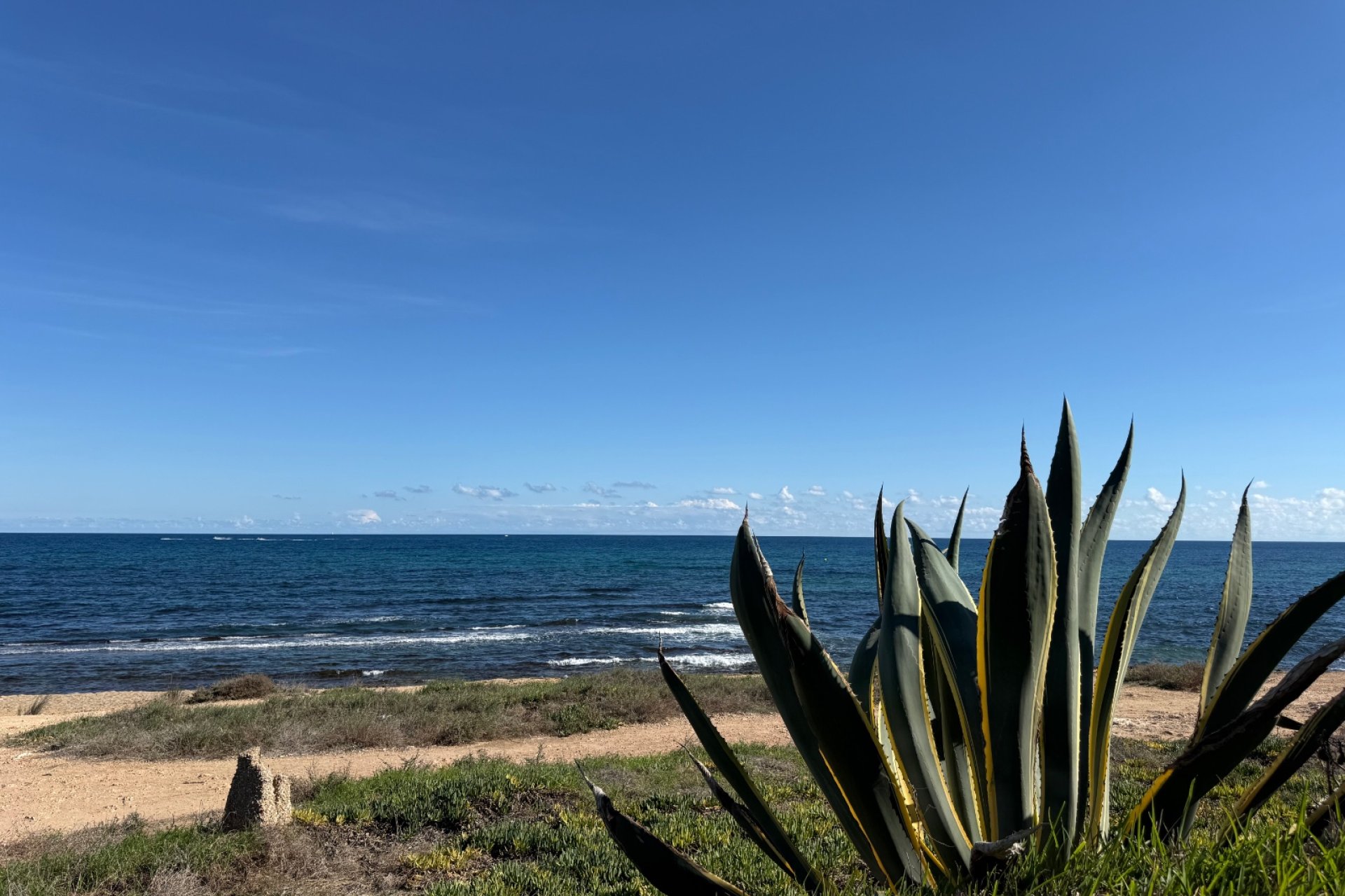 Resale - Apartment / Flat * - Torrevieja * - La Veleta *