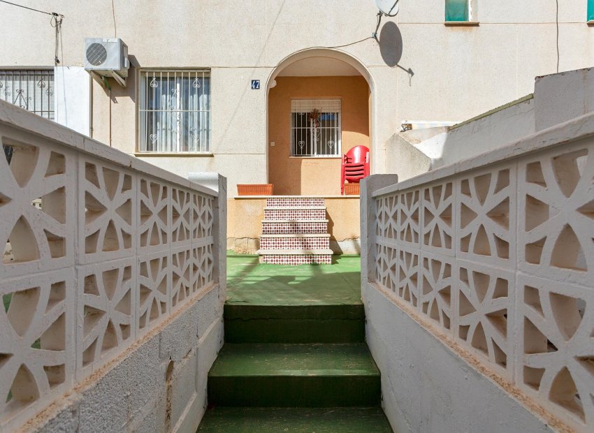 Resale - Apartment / flat - Torrevieja - Lago jardin