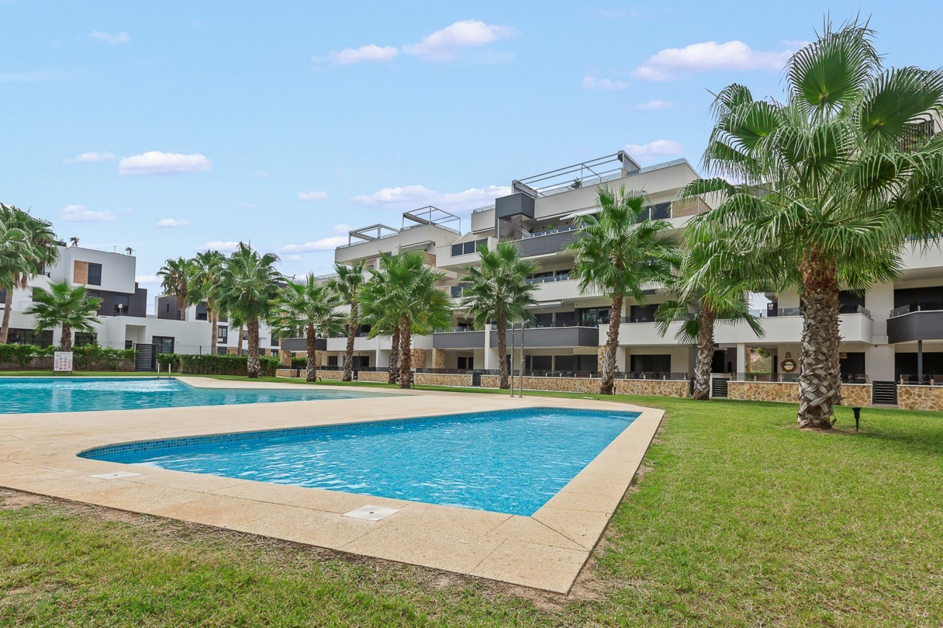 Resale - Apartment / flat - Torrevieja - Los Altos