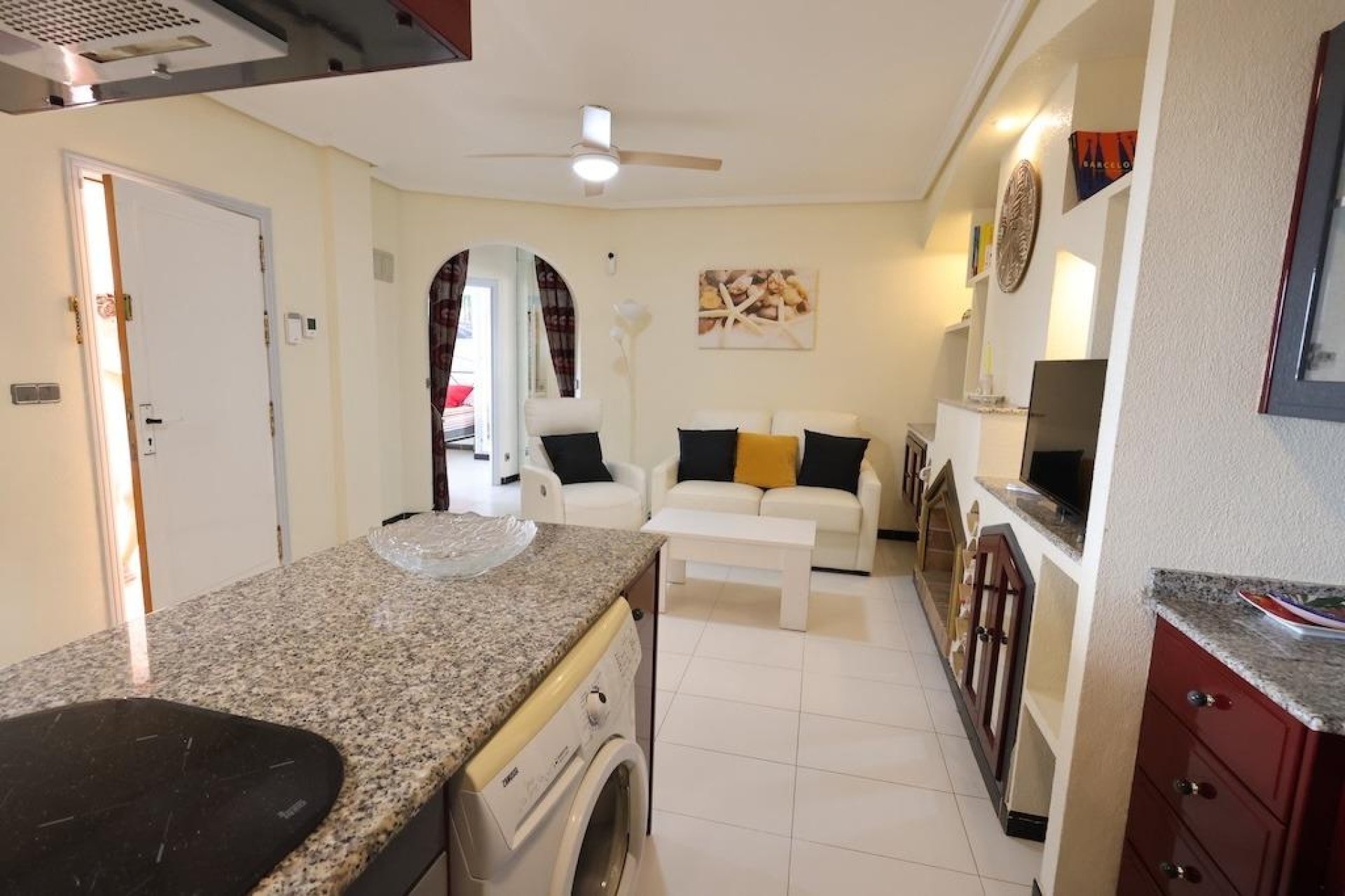 Resale - Apartment / Flat * - Torrevieja * - Los Altos *