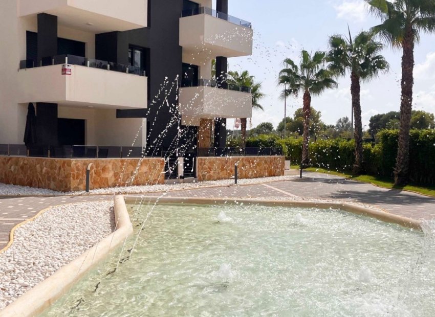 Resale - Apartment / flat - Torrevieja - Los Altos