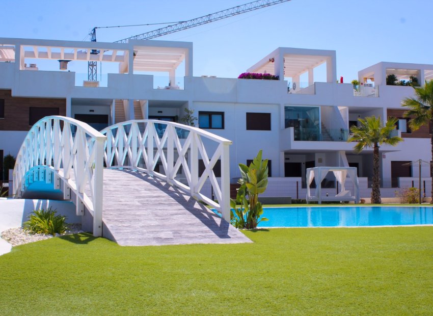 Resale - Apartment / flat - Torrevieja - Los Balcones