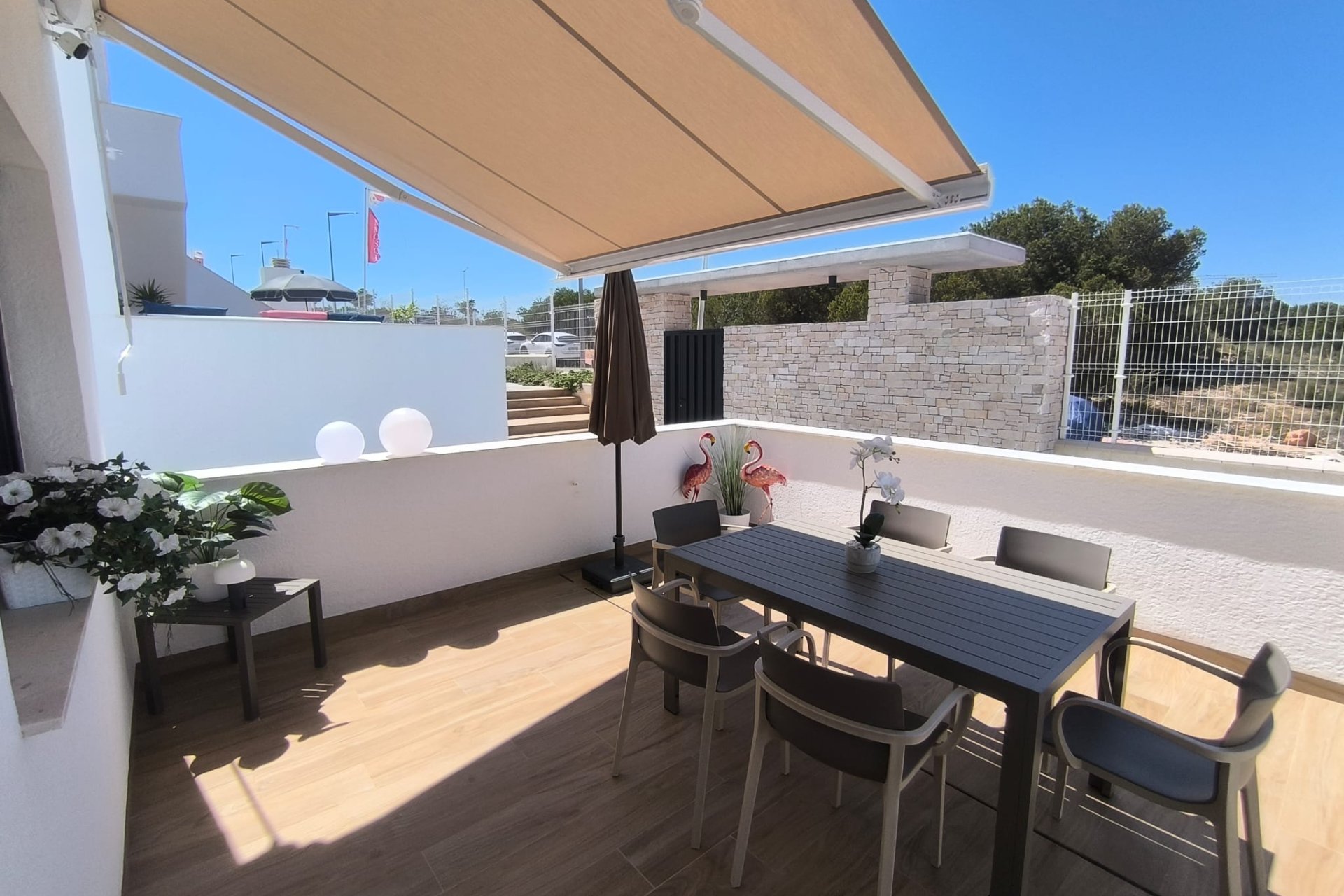 Resale - Apartment / Flat * - Torrevieja - Los Balcones *