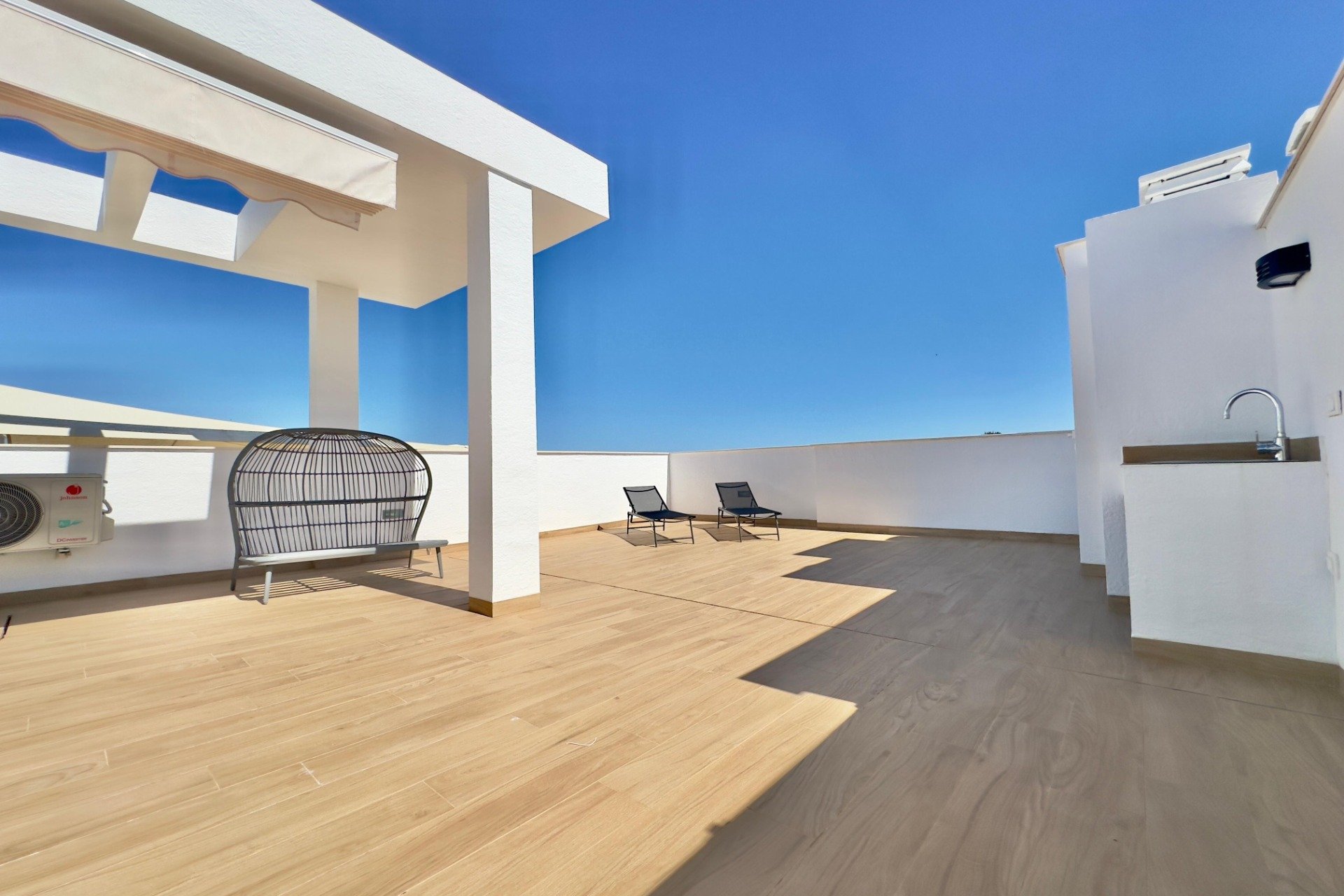 Resale - Apartment / Flat * - Torrevieja * - Los Balcones *