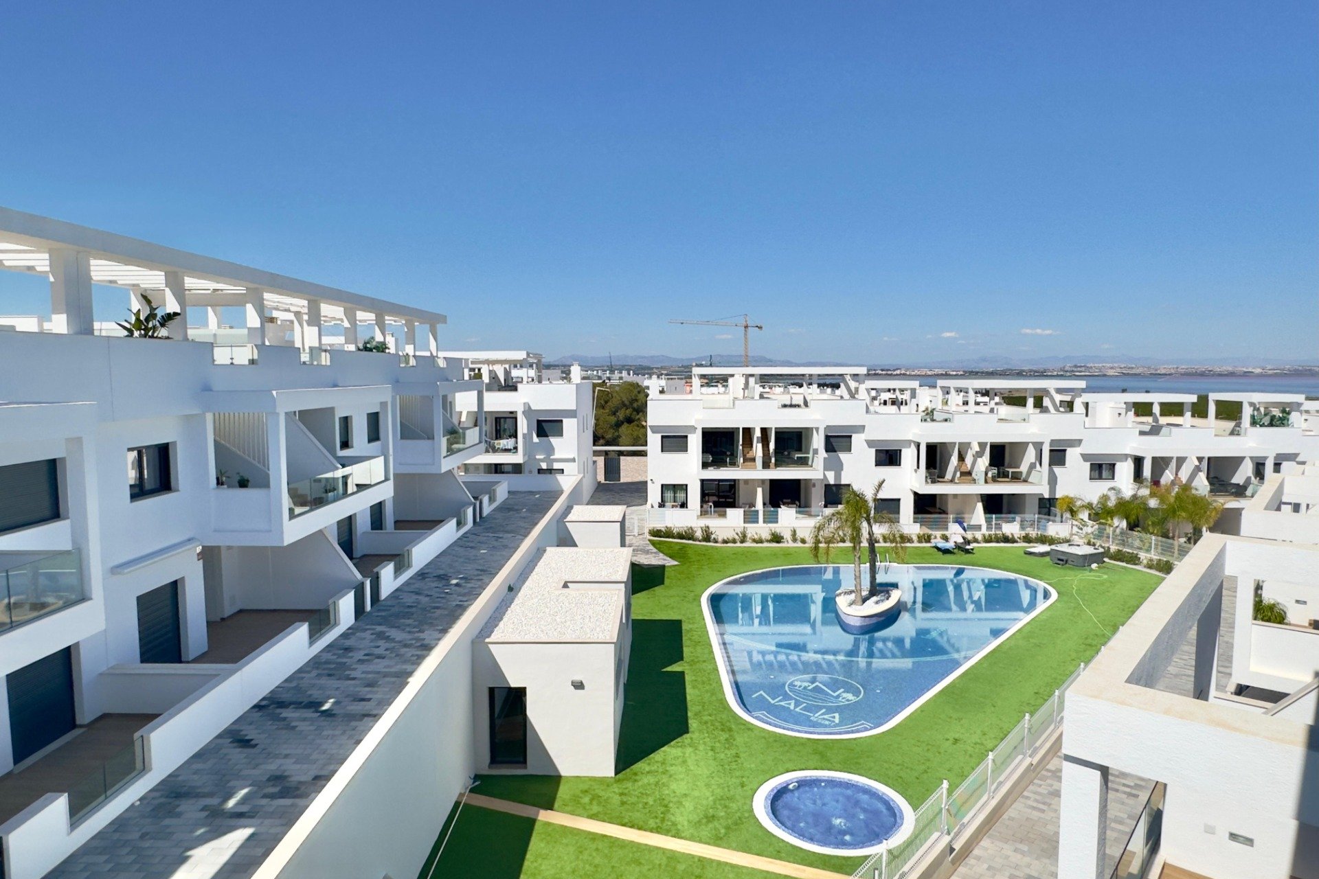 Resale - Apartment / Flat * - Torrevieja * - Los Balcones *