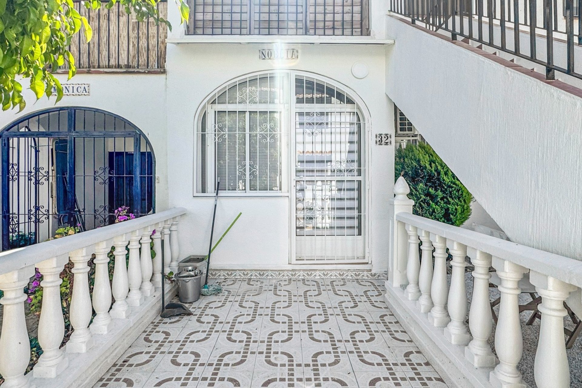 Resale - Apartment / Flat * - Torrevieja * - Los Balcones *