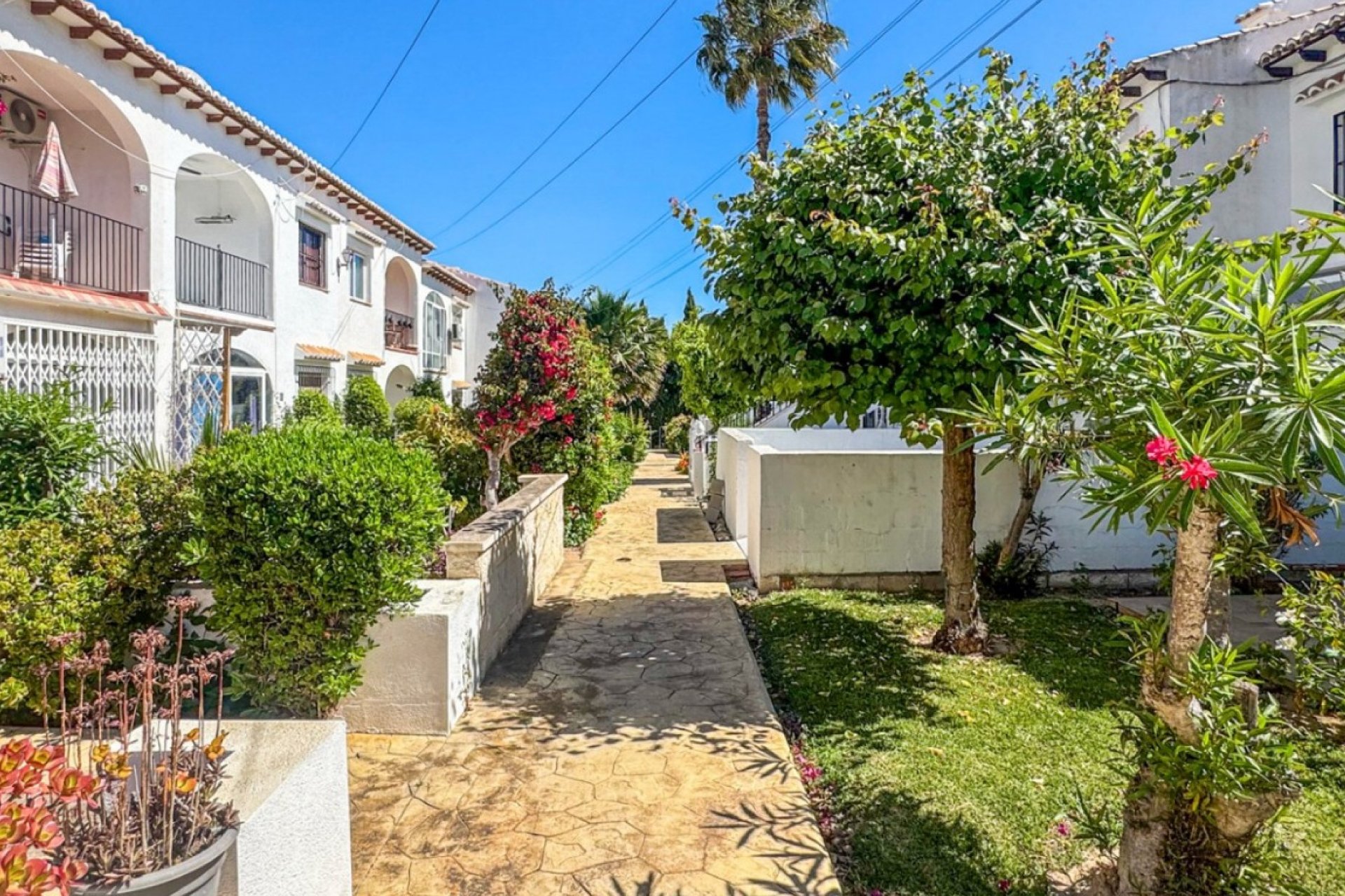 Resale - Apartment / Flat * - Torrevieja * - Los Balcones *