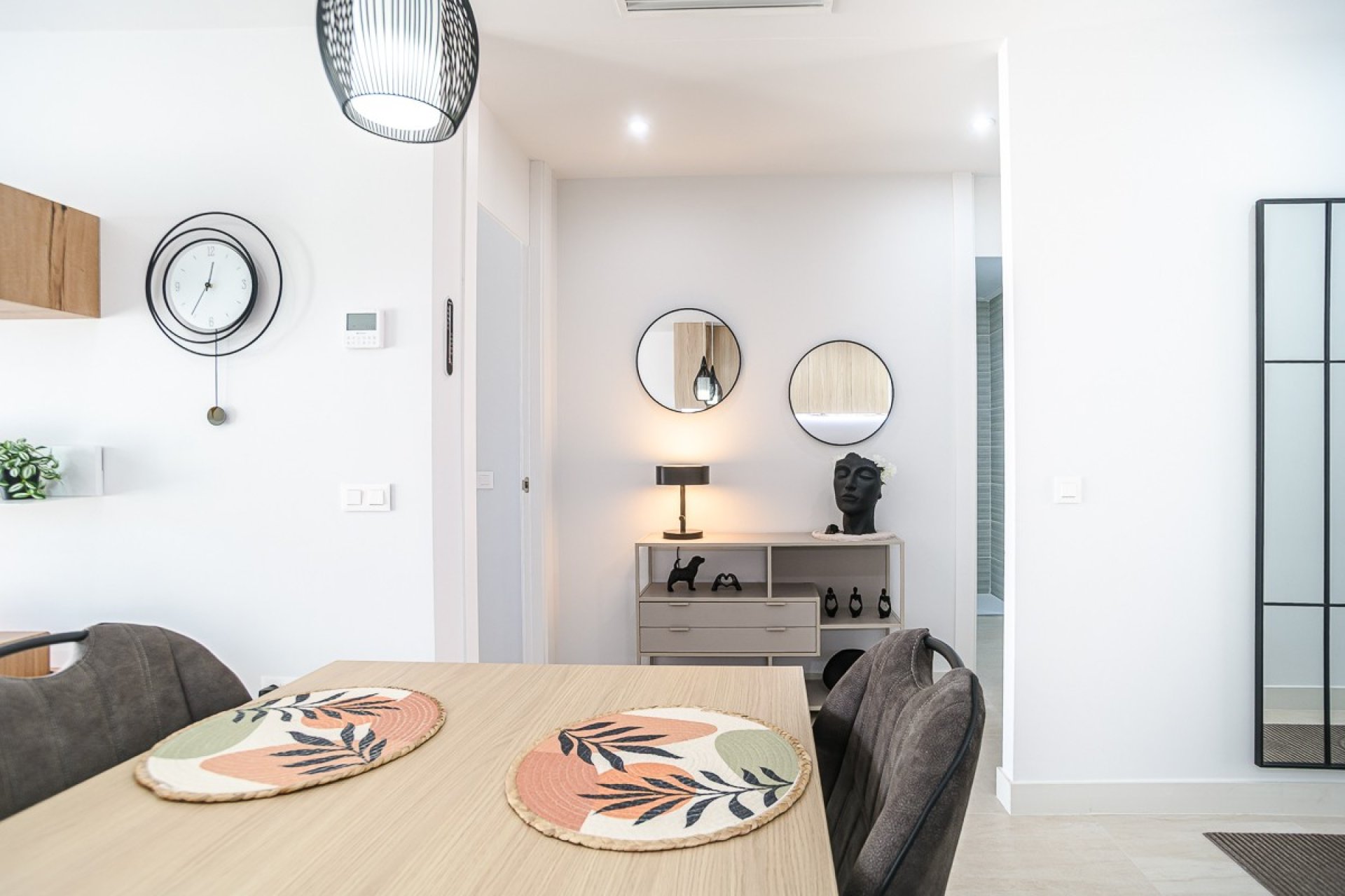 Resale - Apartment / Flat * - Torrevieja * - Los Balcones *