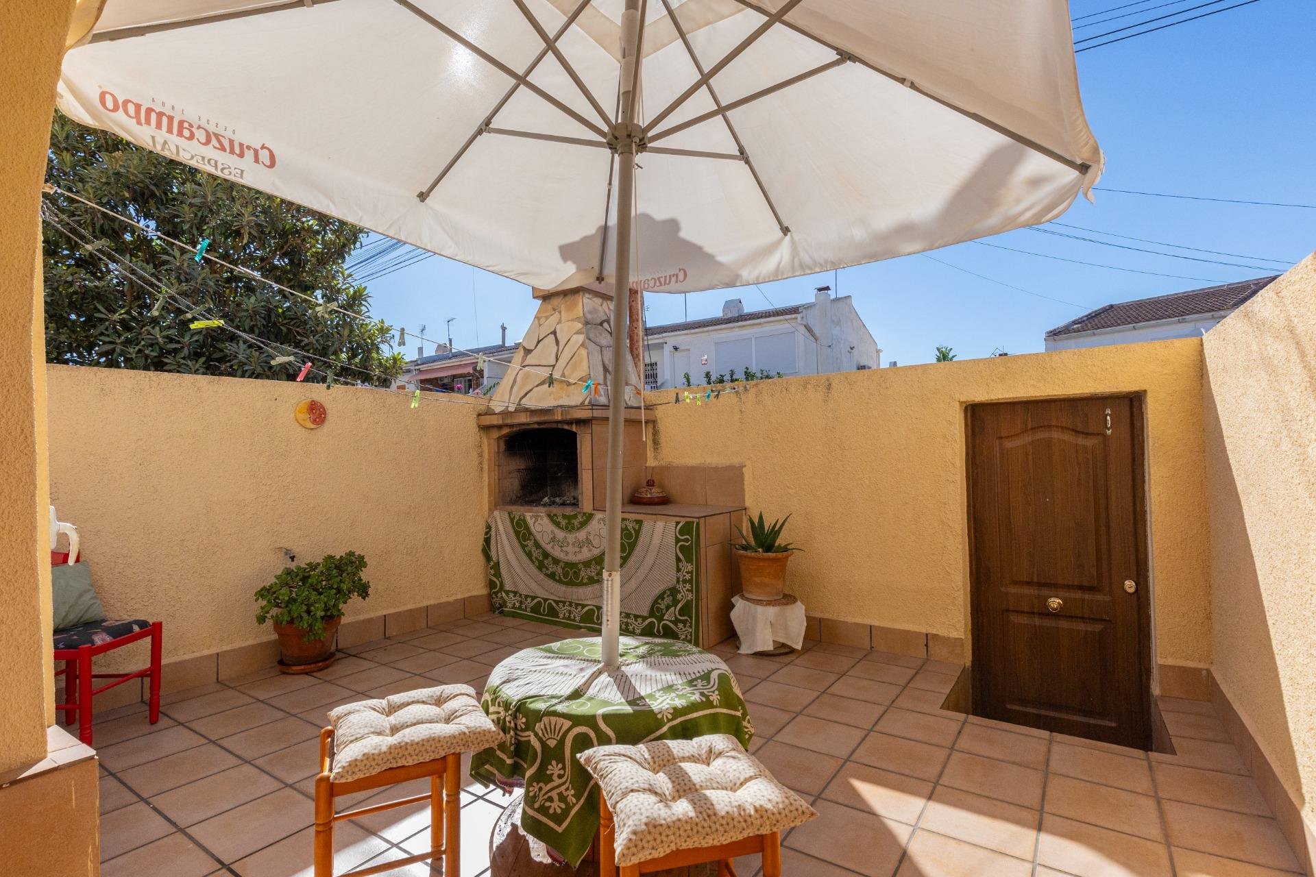 Resale - Apartment / Flat * - Torrevieja * - Los Balcones *