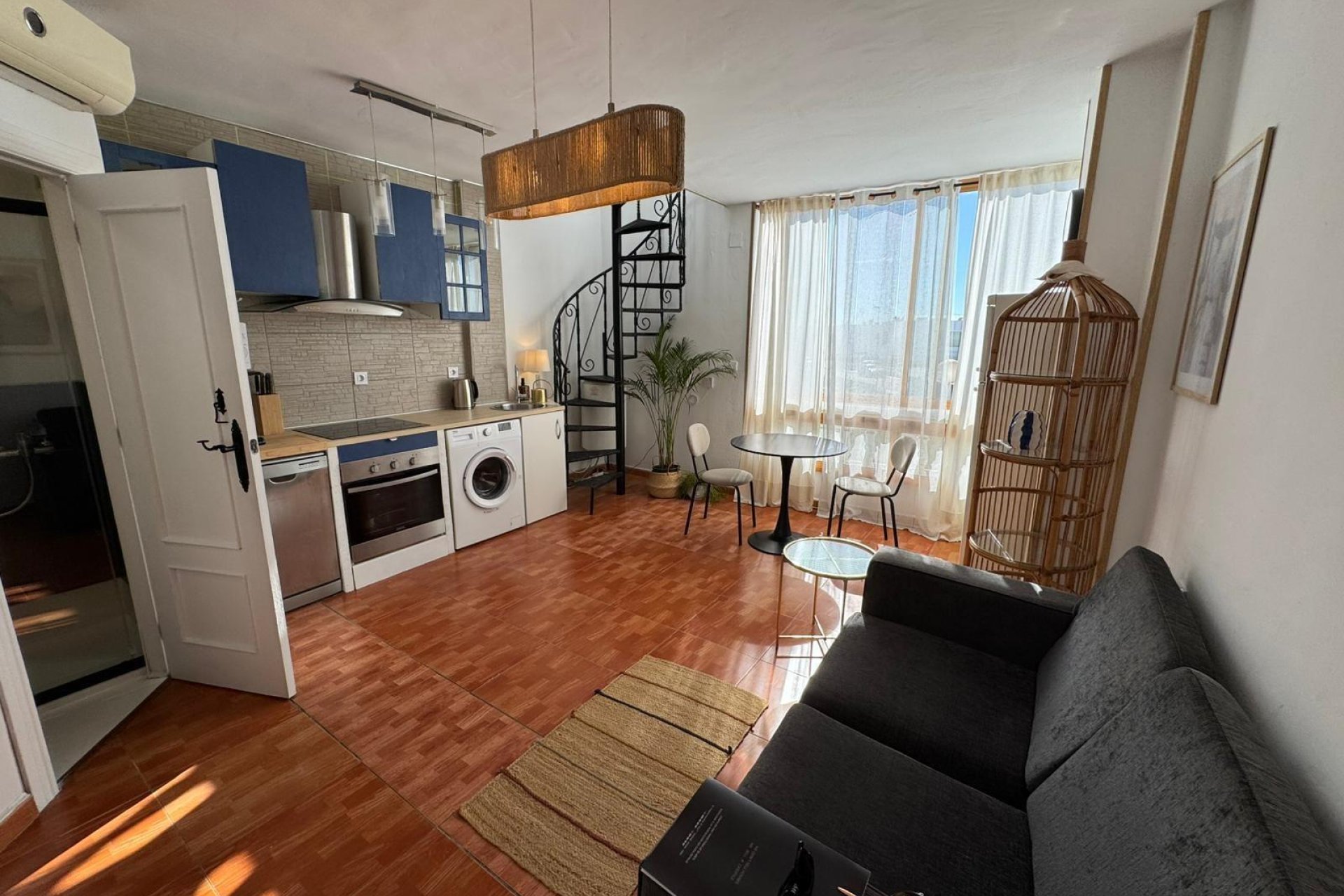 Resale - Apartment / Flat * - Torrevieja * - Los Balcones *