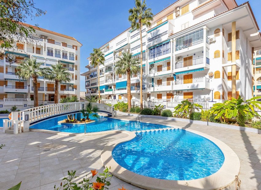 Resale - Apartment / flat - Torrevieja - Los Europeos