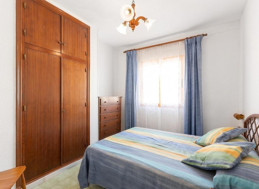 Resale - Apartment / flat - Torrevieja - Los Europeos