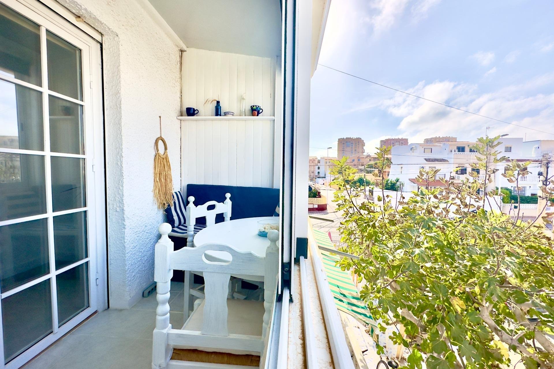 Resale - Apartment / Flat * - Torrevieja - Los Frutales