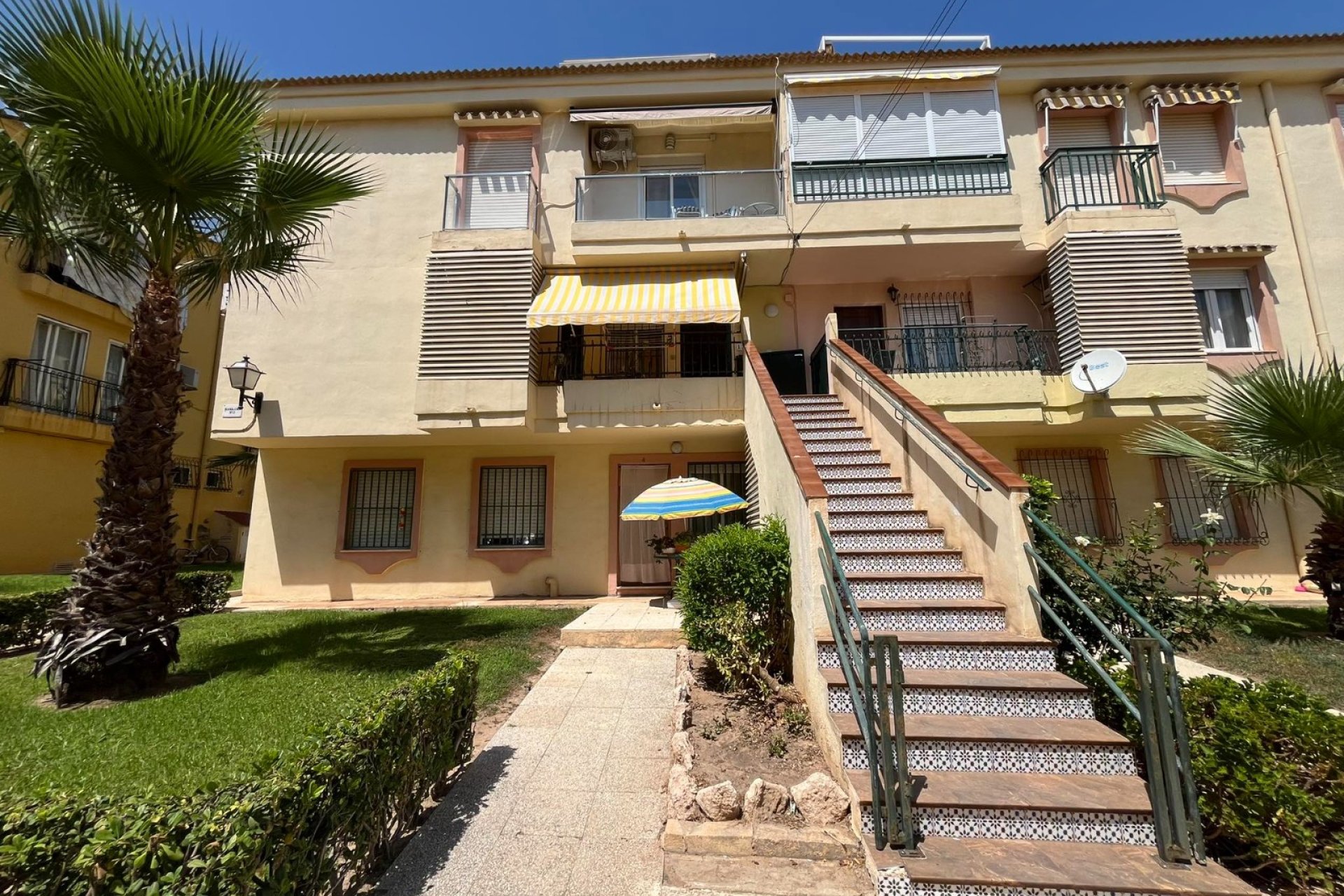 Resale - Apartment / flat - Torrevieja - Mar Azul