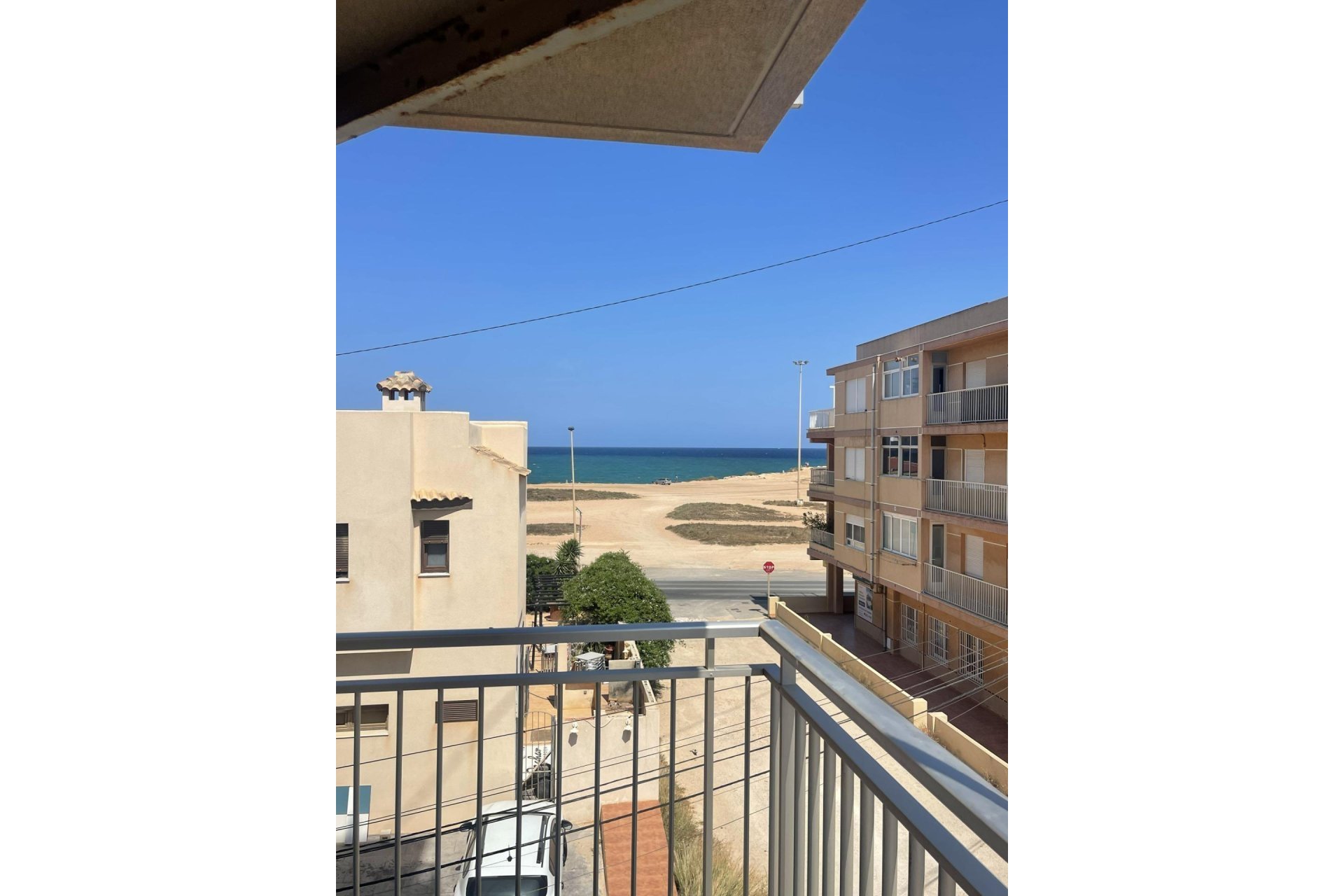 Resale - Apartment / Flat * - Torrevieja * - Miramar - Torre del Moro