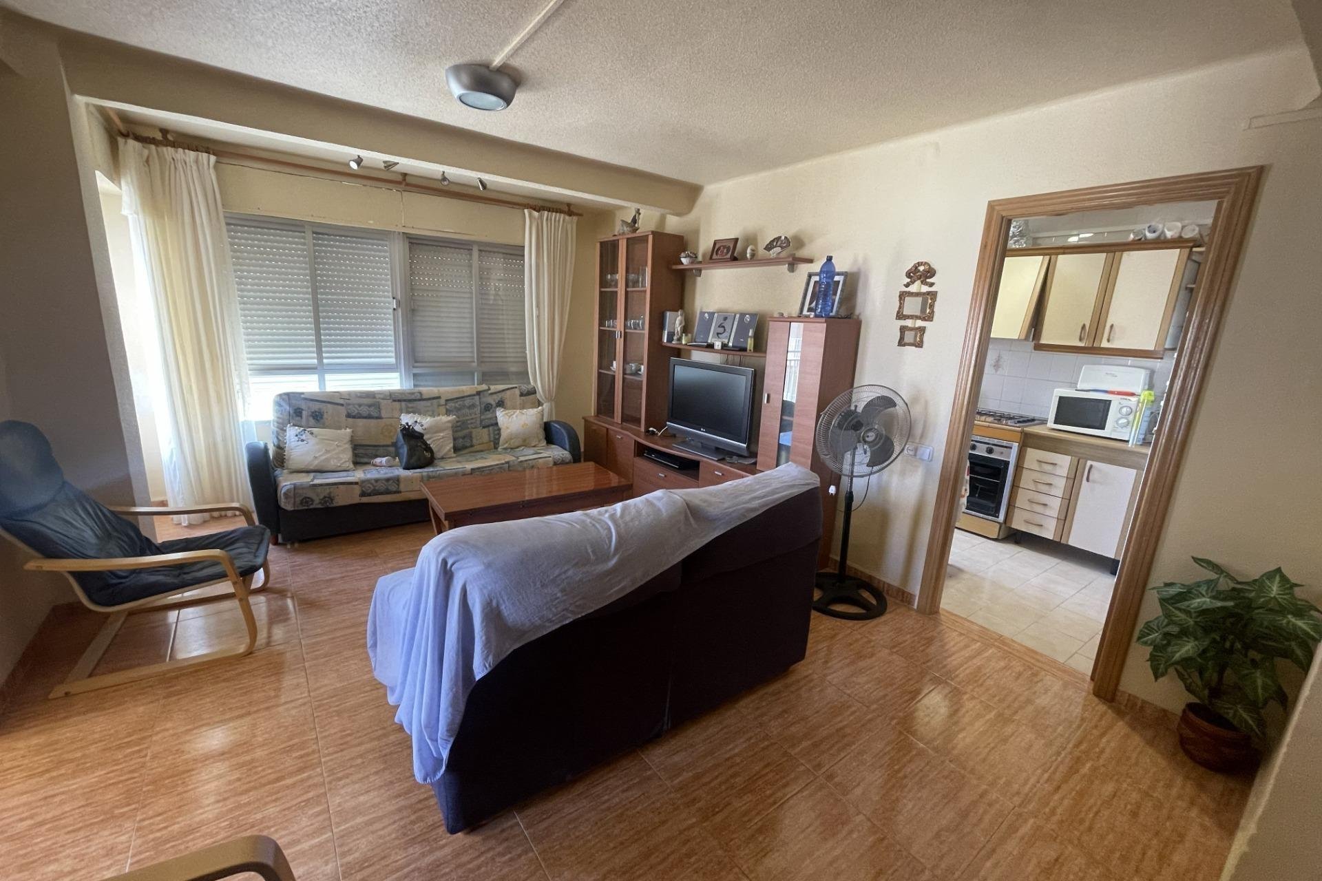 Resale - Apartment / Flat * - Torrevieja * - Miramar - Torre del Moro