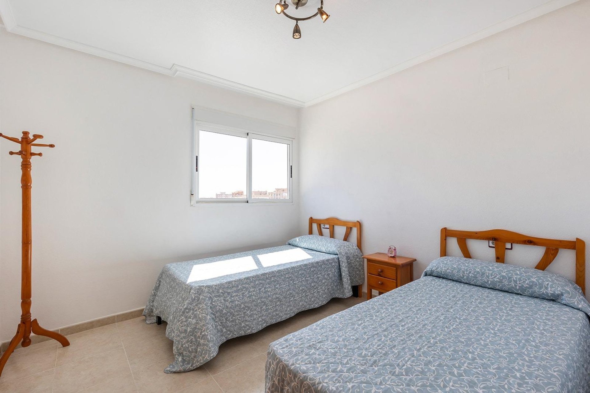 Resale - Apartment / flat - Torrevieja - Nueva Torrevieja