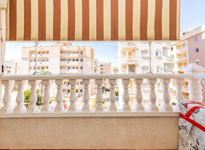 Resale - Apartment / flat - Torrevieja - Nueva Torrevieja