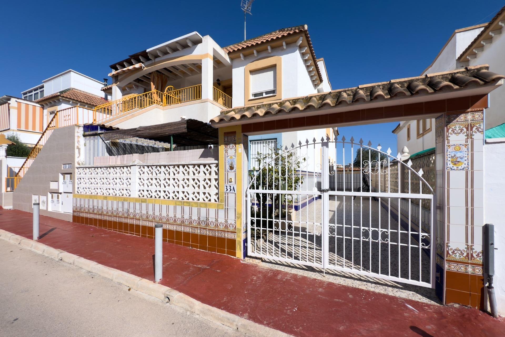 Resale - Apartment / Flat * - Torrevieja * - Parque de las Naciones