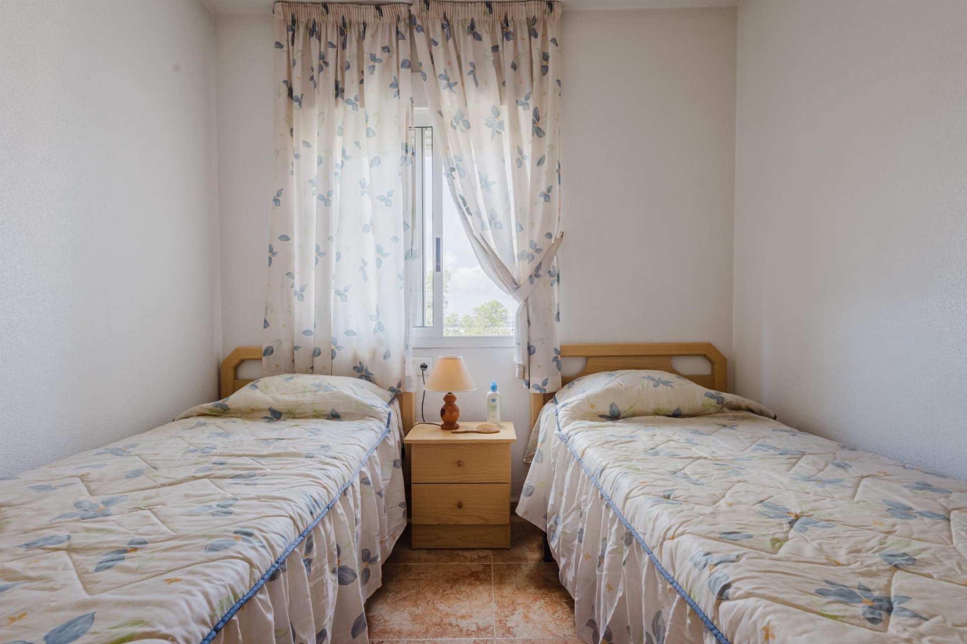 Resale - Apartment / Flat * - Torrevieja - Parque de las Naciones *