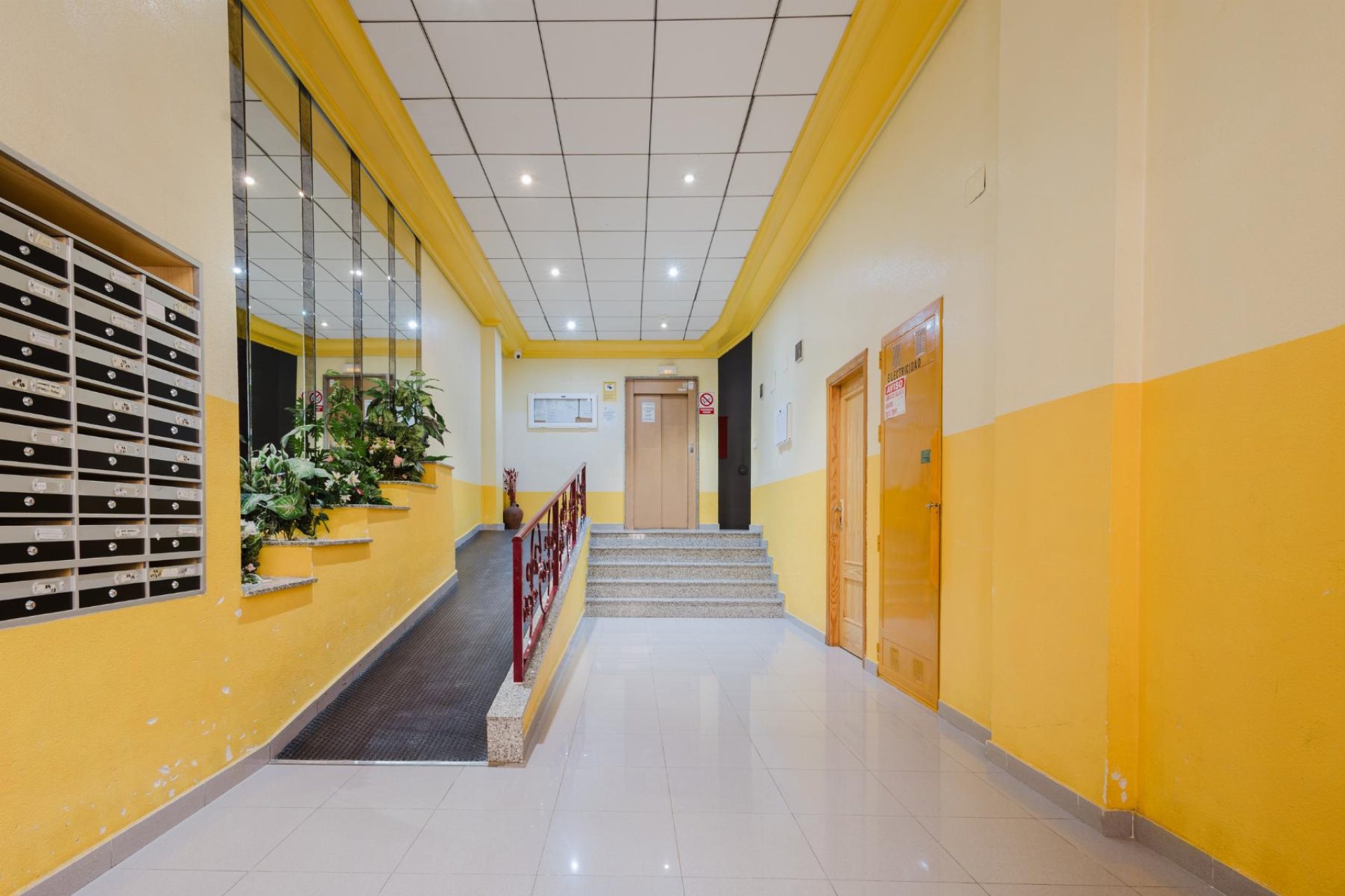 Resale - Apartment / Flat * - Torrevieja - Parque de las Naciones *